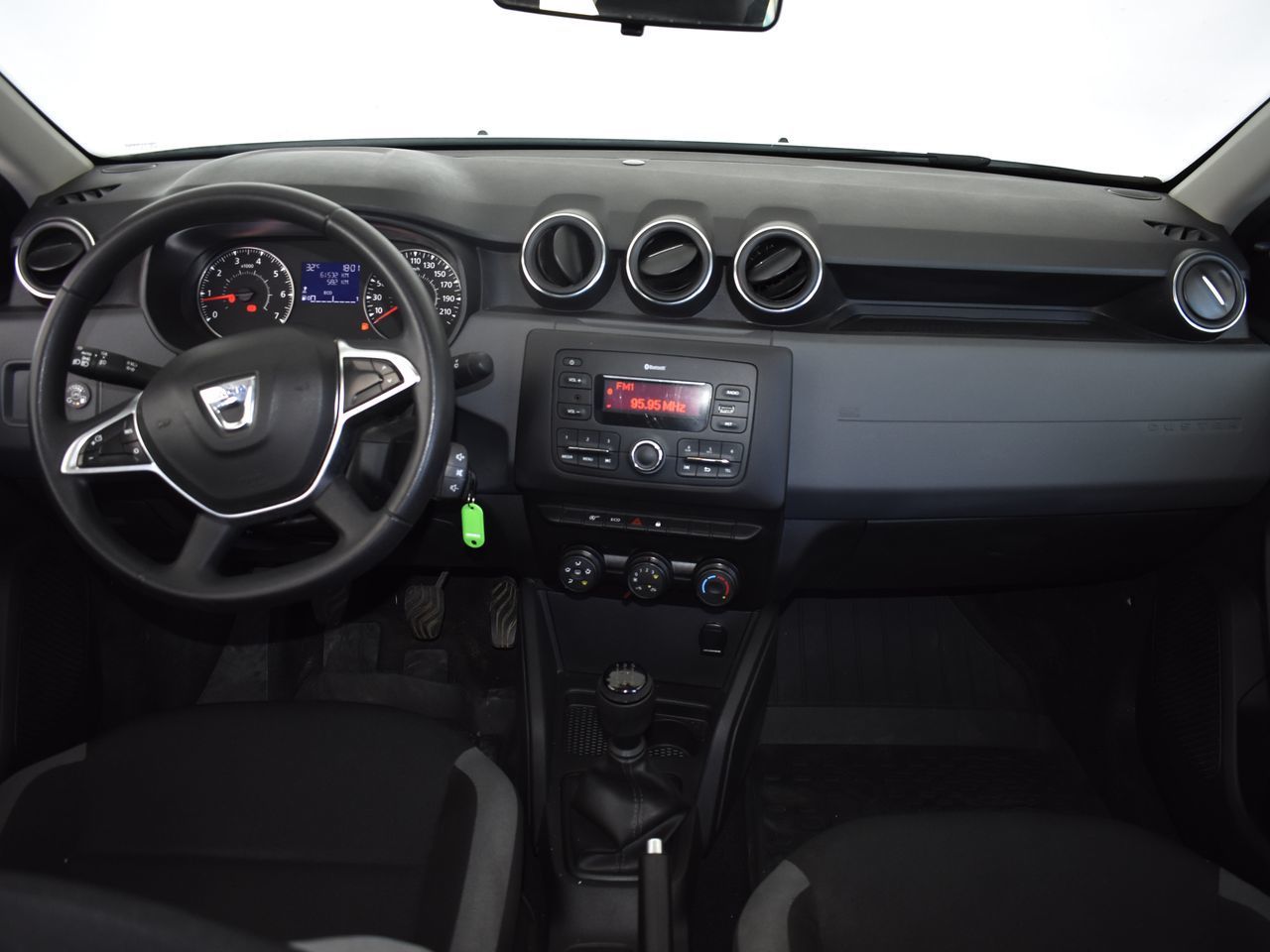 Dacia Duster Essential 1.6 4x2 GLP - foto 7