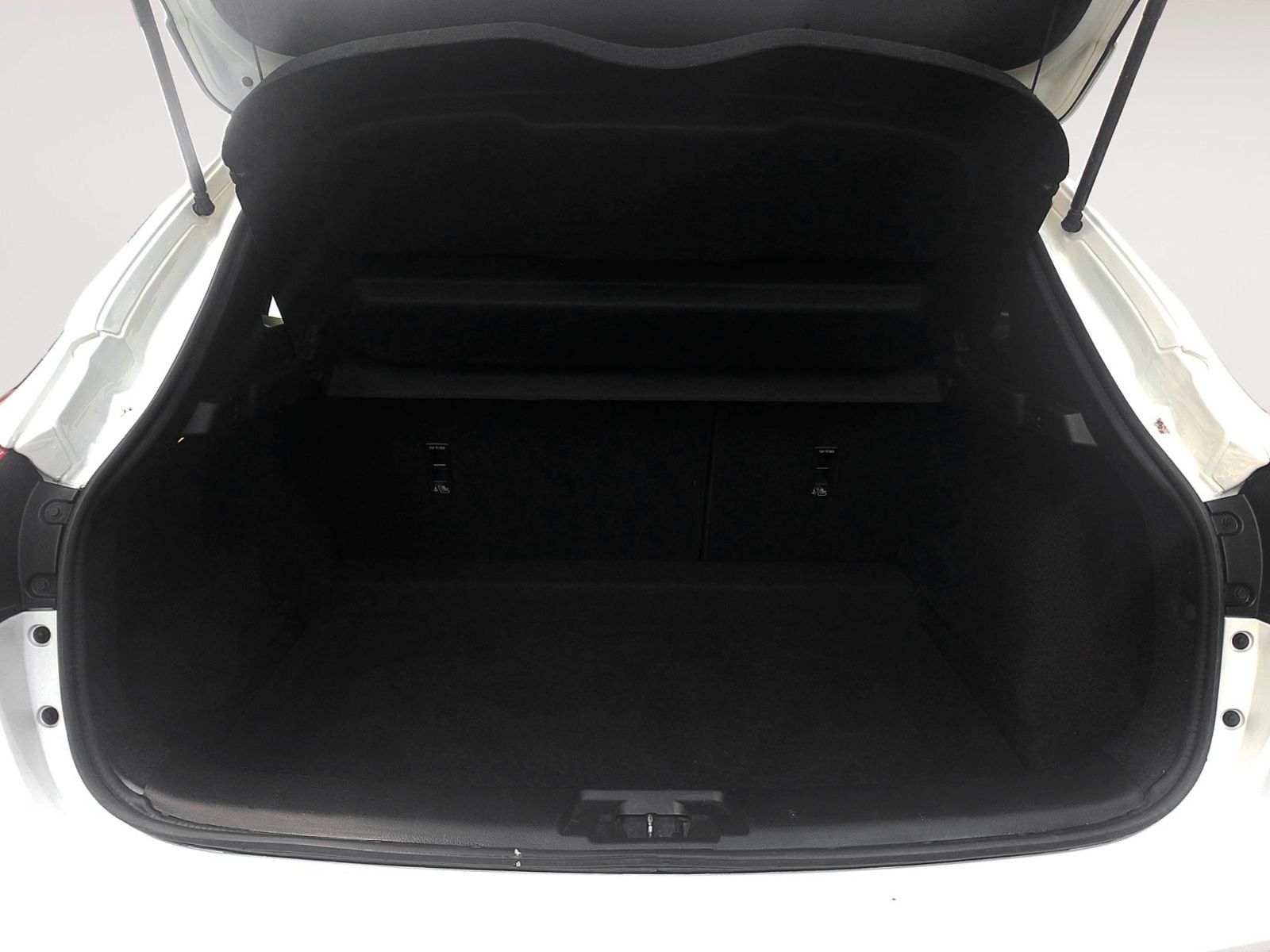 Nissan Qashqai dCi 115 Acenta - foto 14