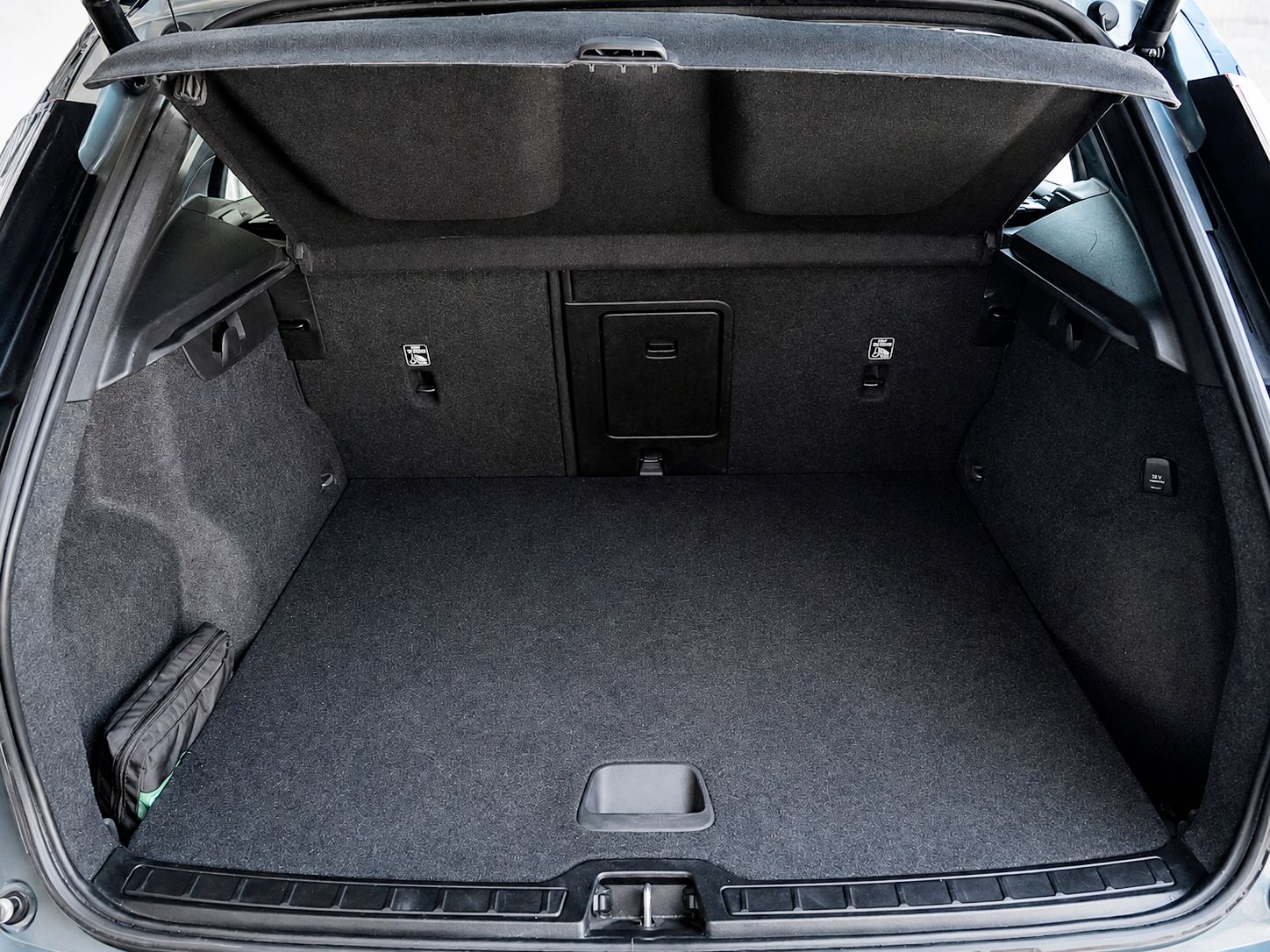 Volvo XC40 T5 Twin Recharge R-Design - foto 12
