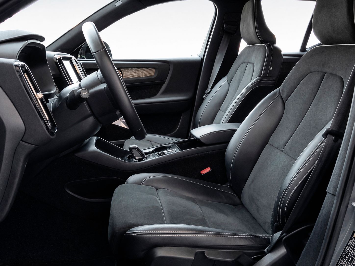 Volvo XC40 T5 Twin Recharge R-Design - foto 9