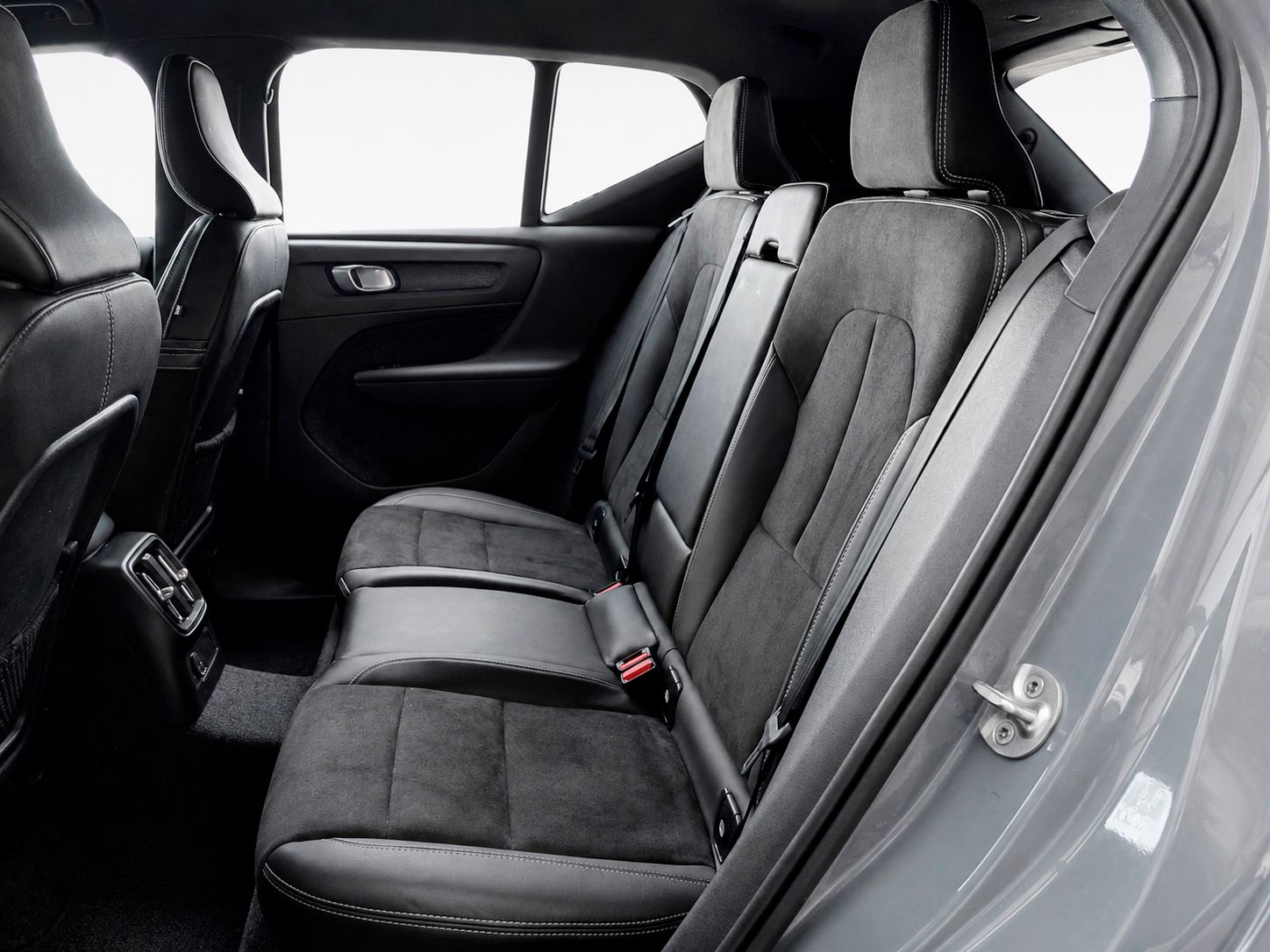 Volvo XC40 T5 Twin Recharge R-Design - foto 10