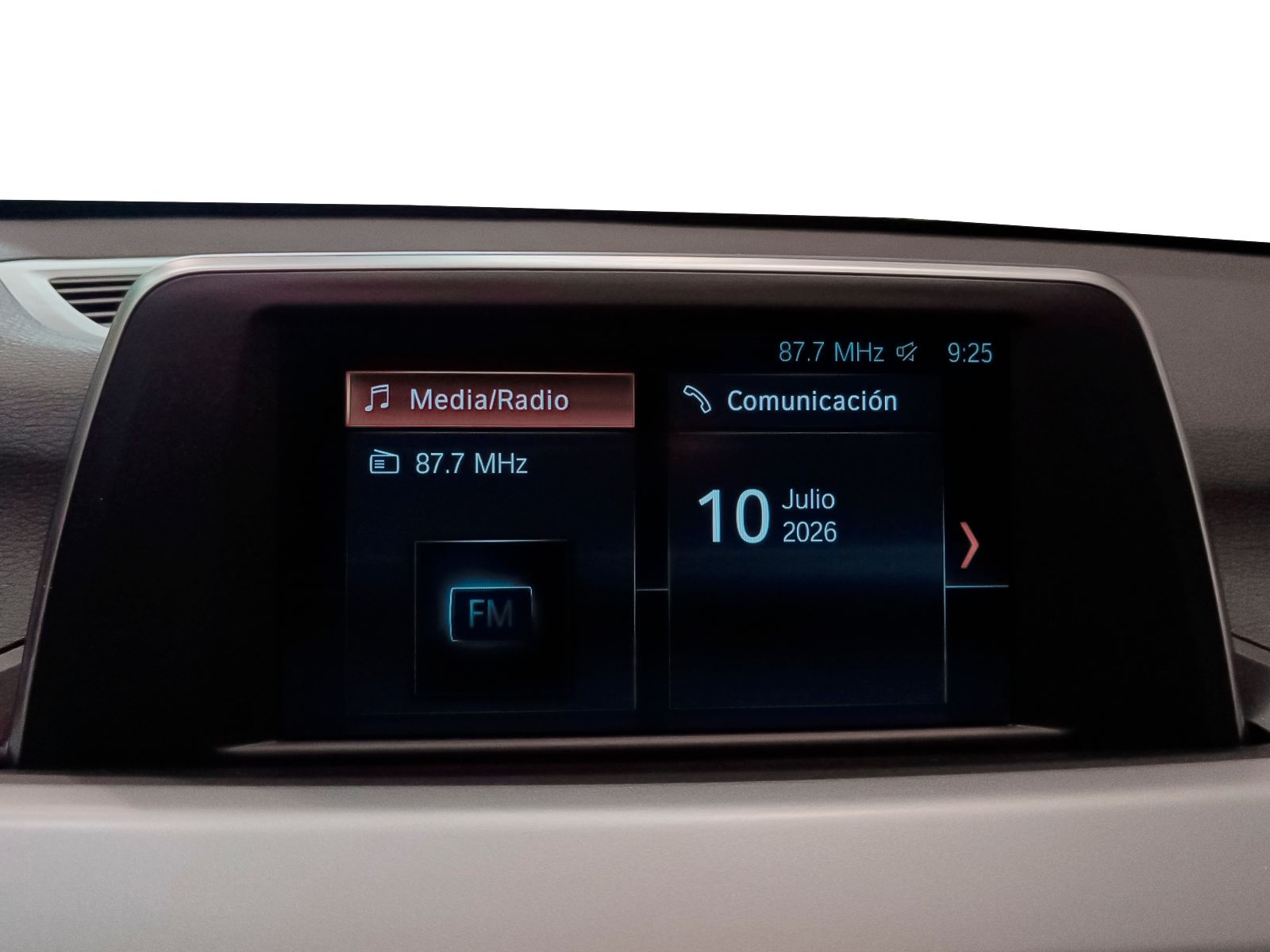 BMW X1 sDrive16d - foto 17