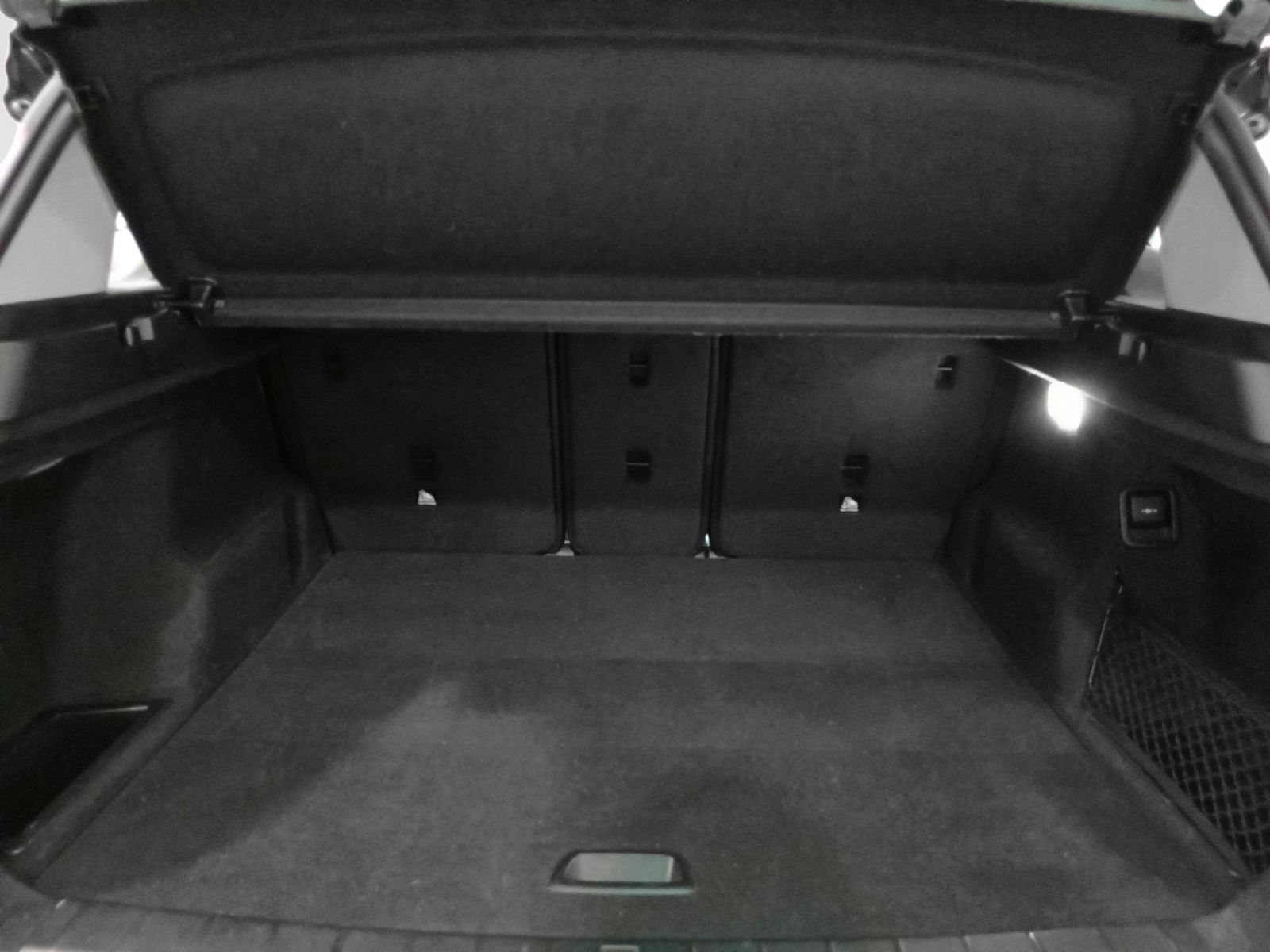 BMW X1 sDrive16d - foto 14