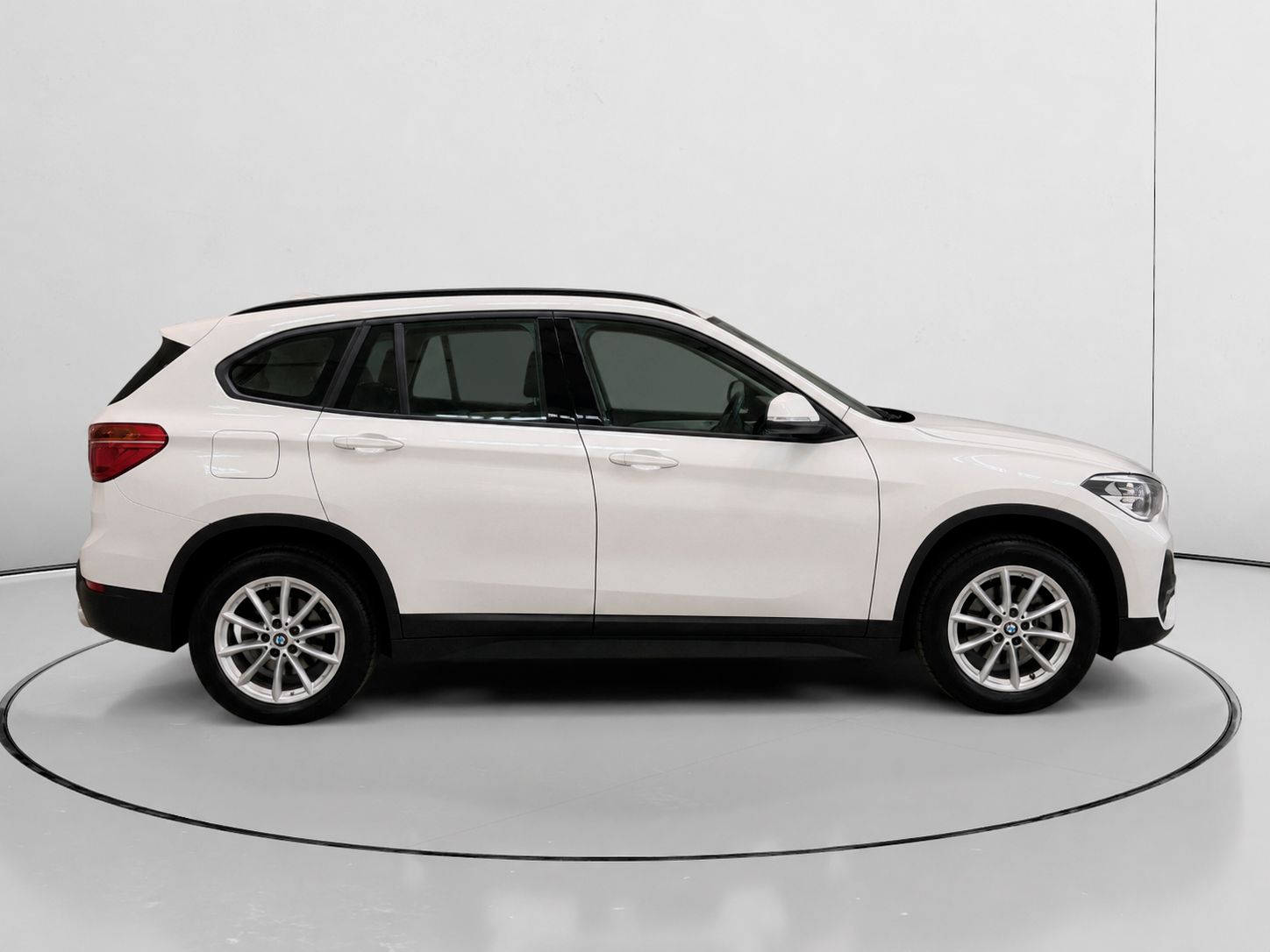 BMW X1 sDrive16d - foto 2
