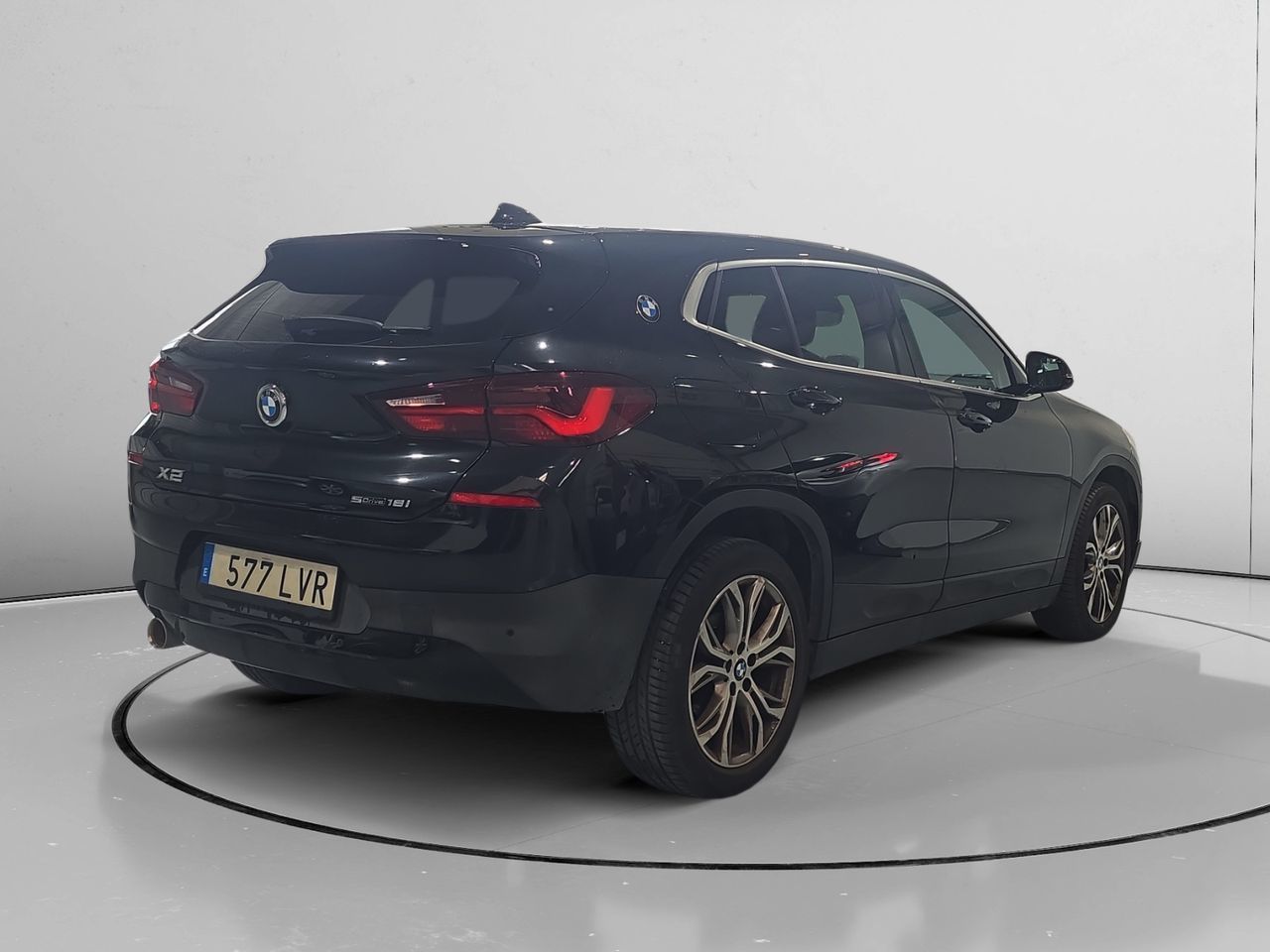 BMW X2 sDrive18i - foto 2