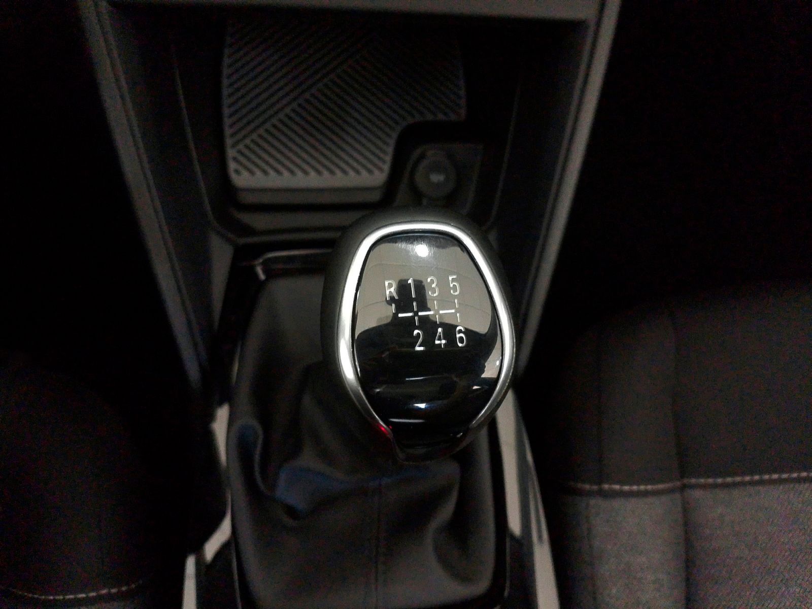 Citroën C4 X PureTech 100 You - foto 15