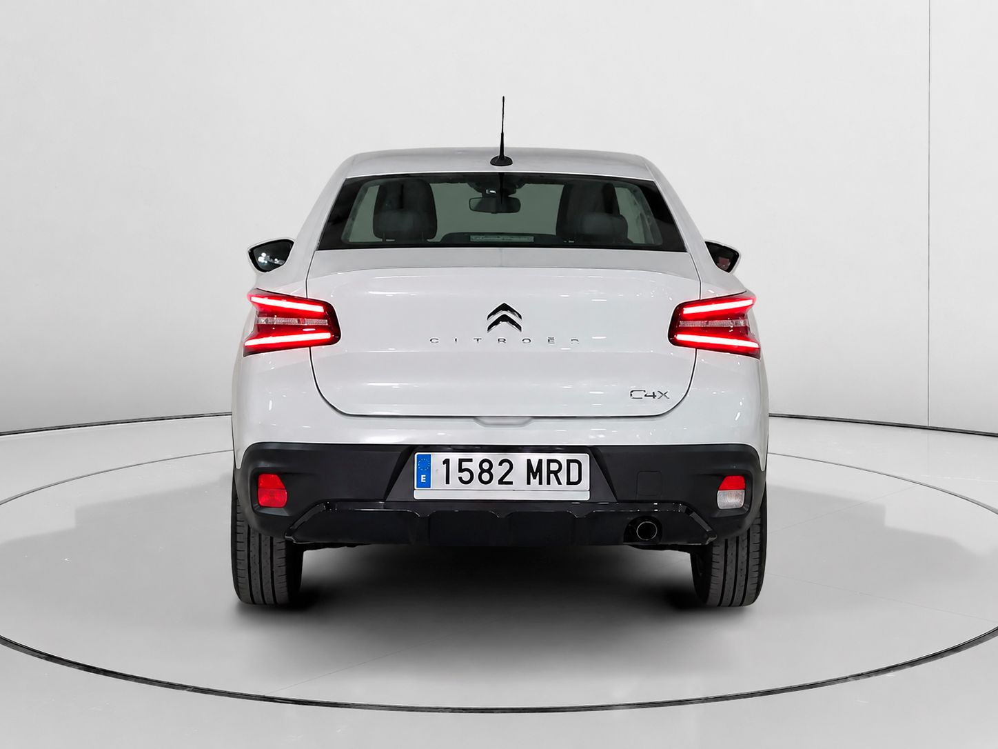 Citroën C4 X PureTech 100 You - foto 4