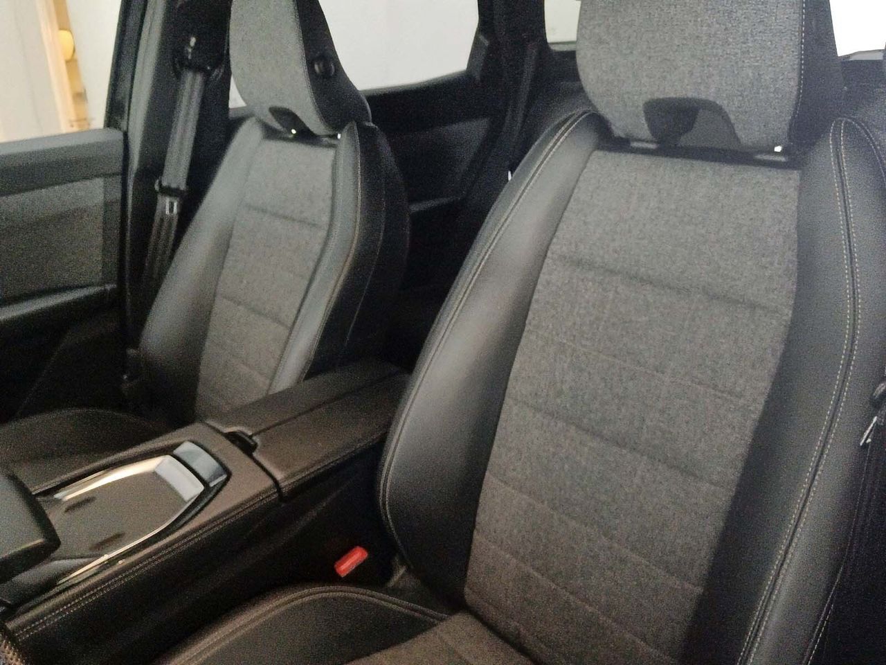 Renault Espace Techno E-Tech full hybrid - foto 19