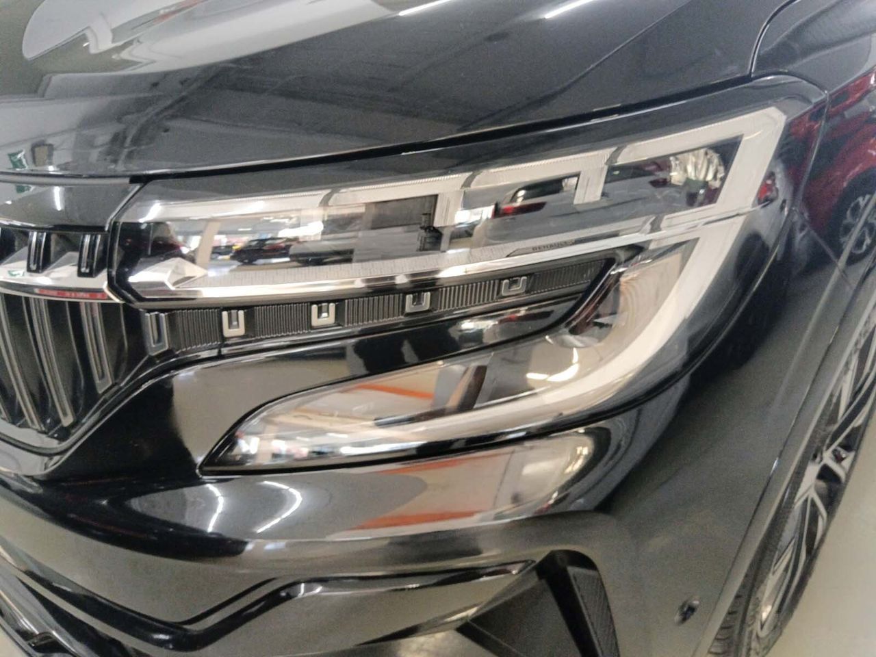 Renault Espace Techno E-Tech full hybrid - foto 21