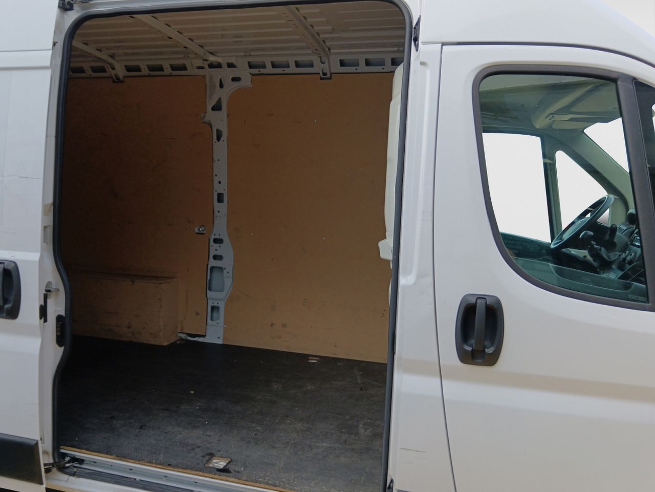 Opel Movano Furgón BlueHDi 140 Edition L2H2 3.500 - foto 11