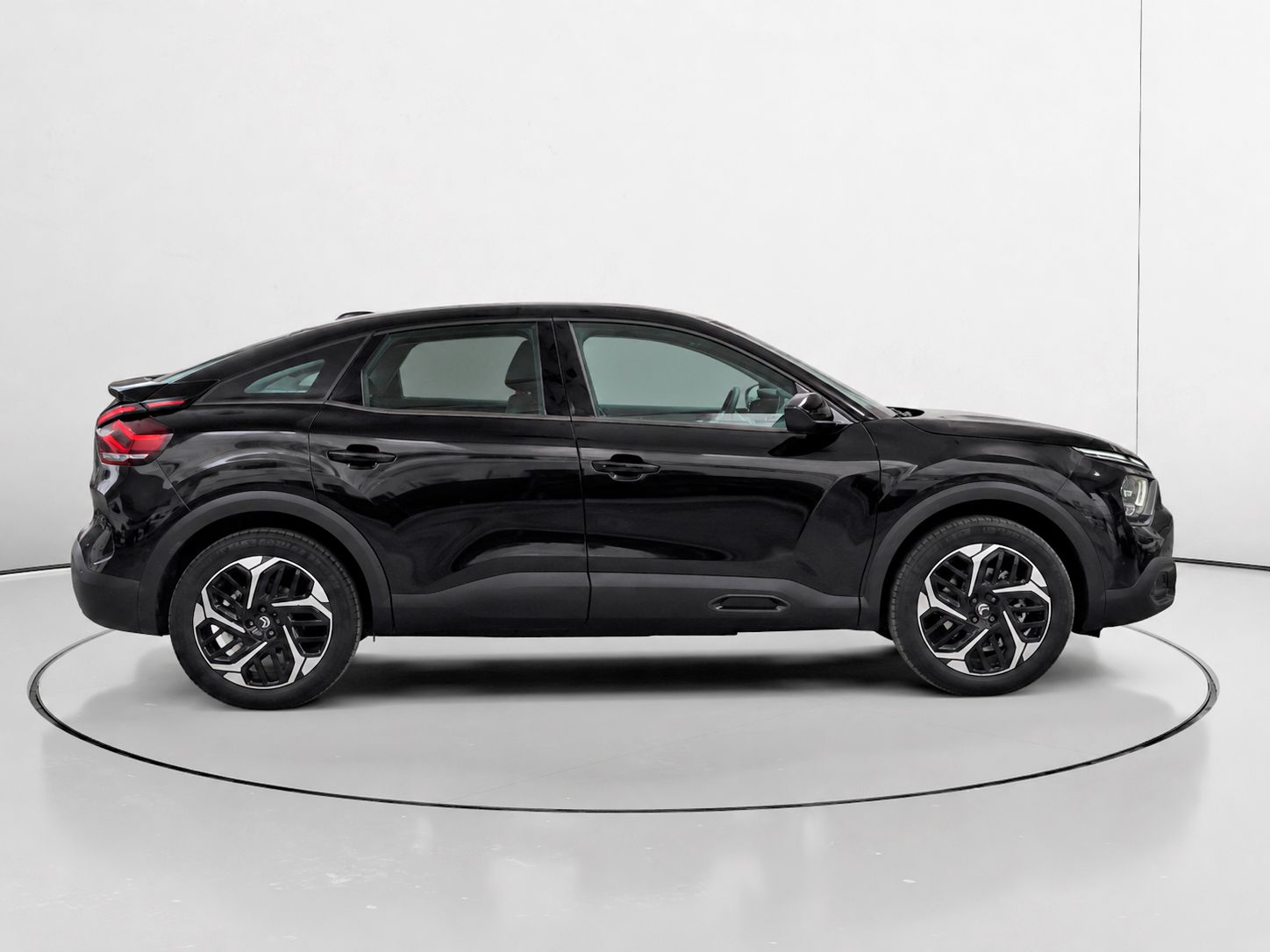 Citroën C4 PureTech 130 Plus - foto 2