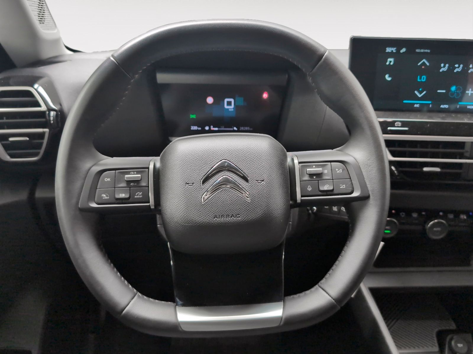 Citroën C4 PureTech 130 Plus - foto 10