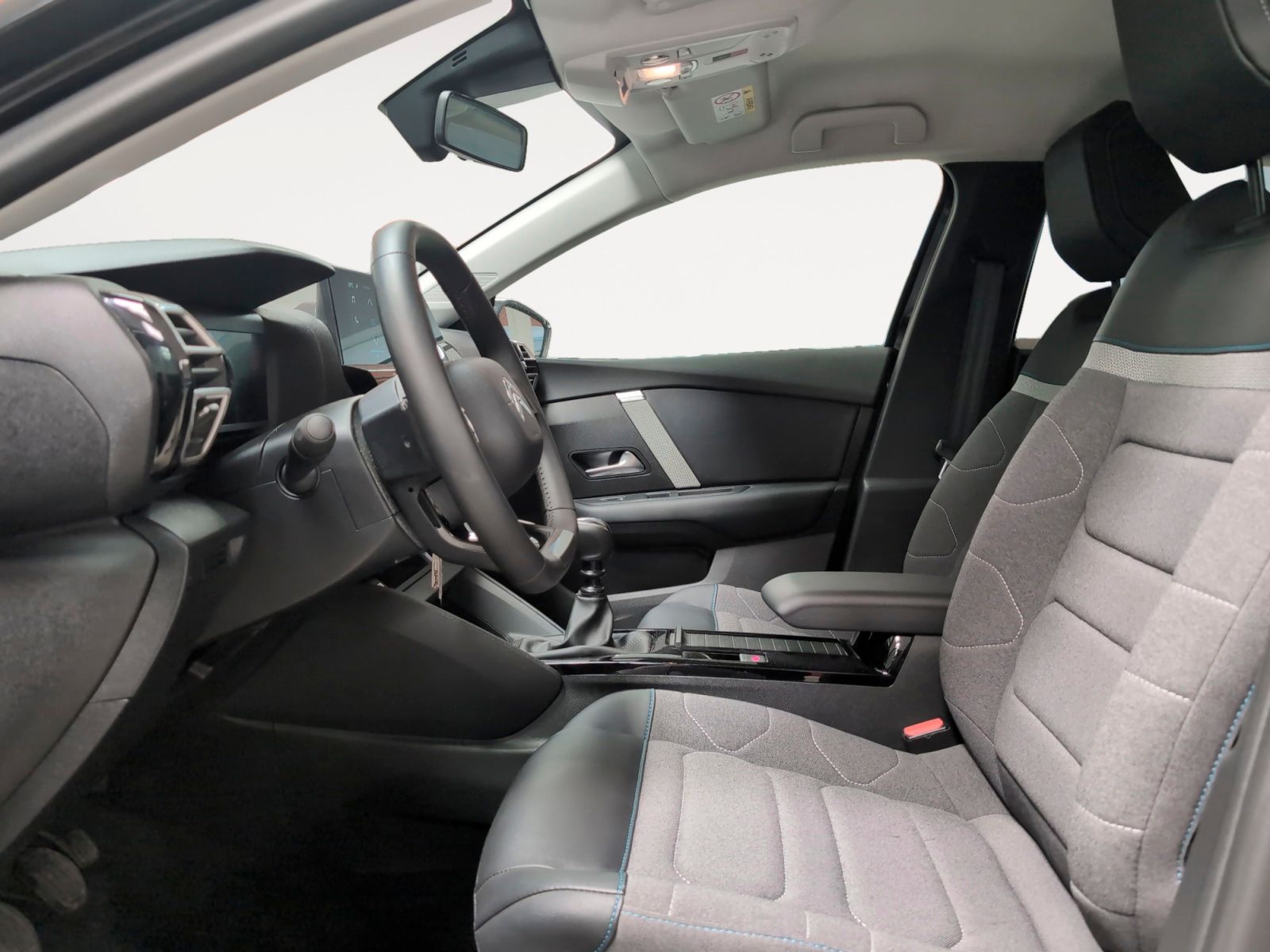 Citroën C4 PureTech 130 Plus - foto 11