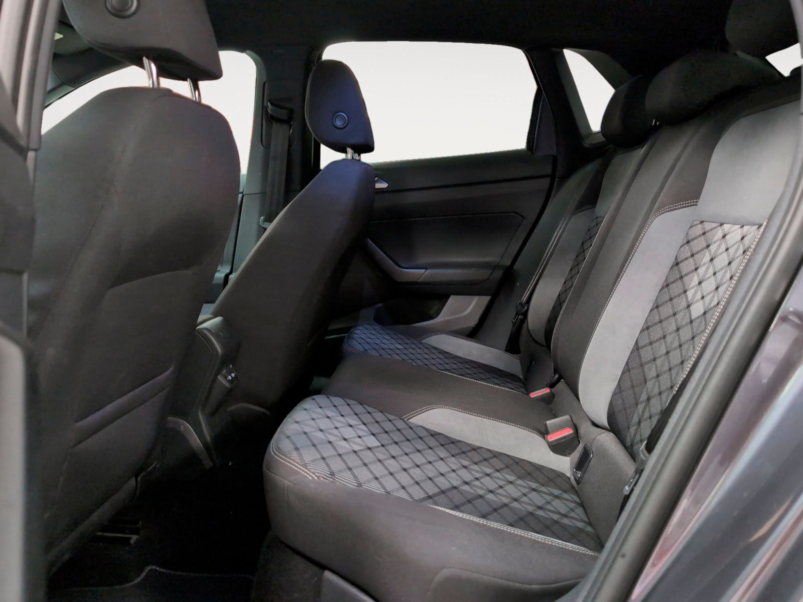 Volkswagen Polo R-Line 1.0 TSI - foto 12