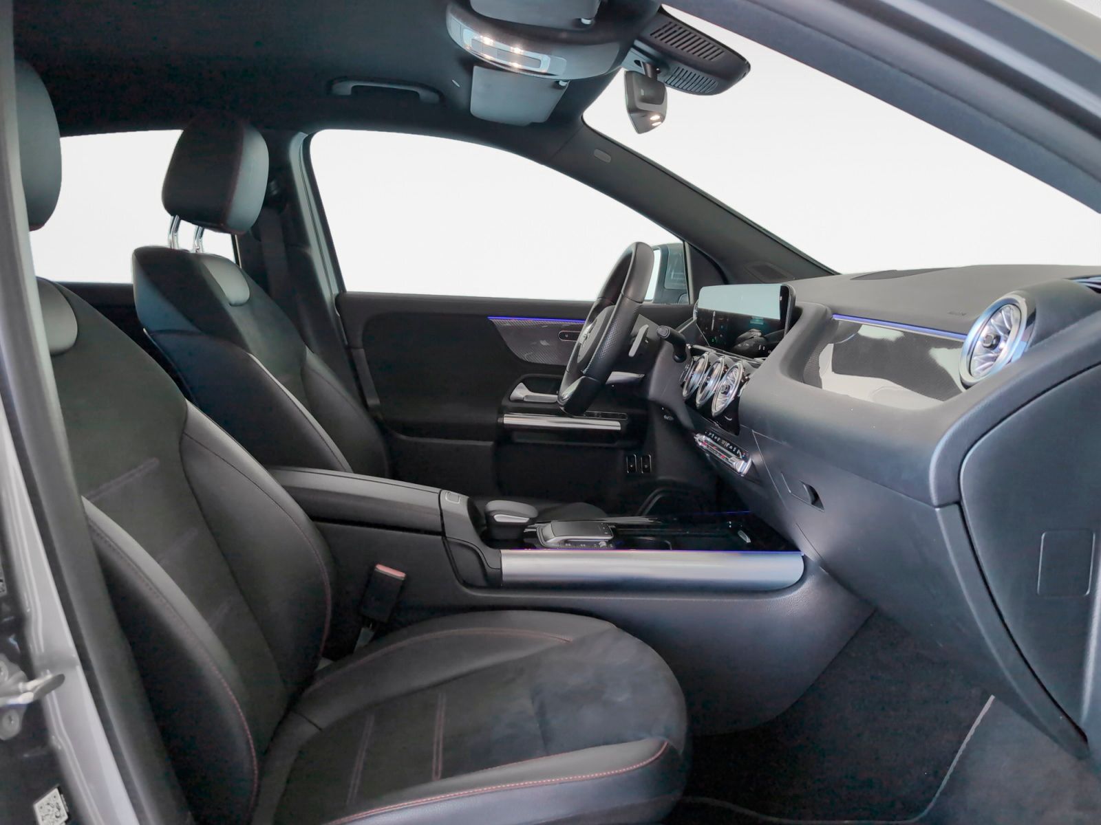 Mercedes-Benz GLA 250 e - foto 13