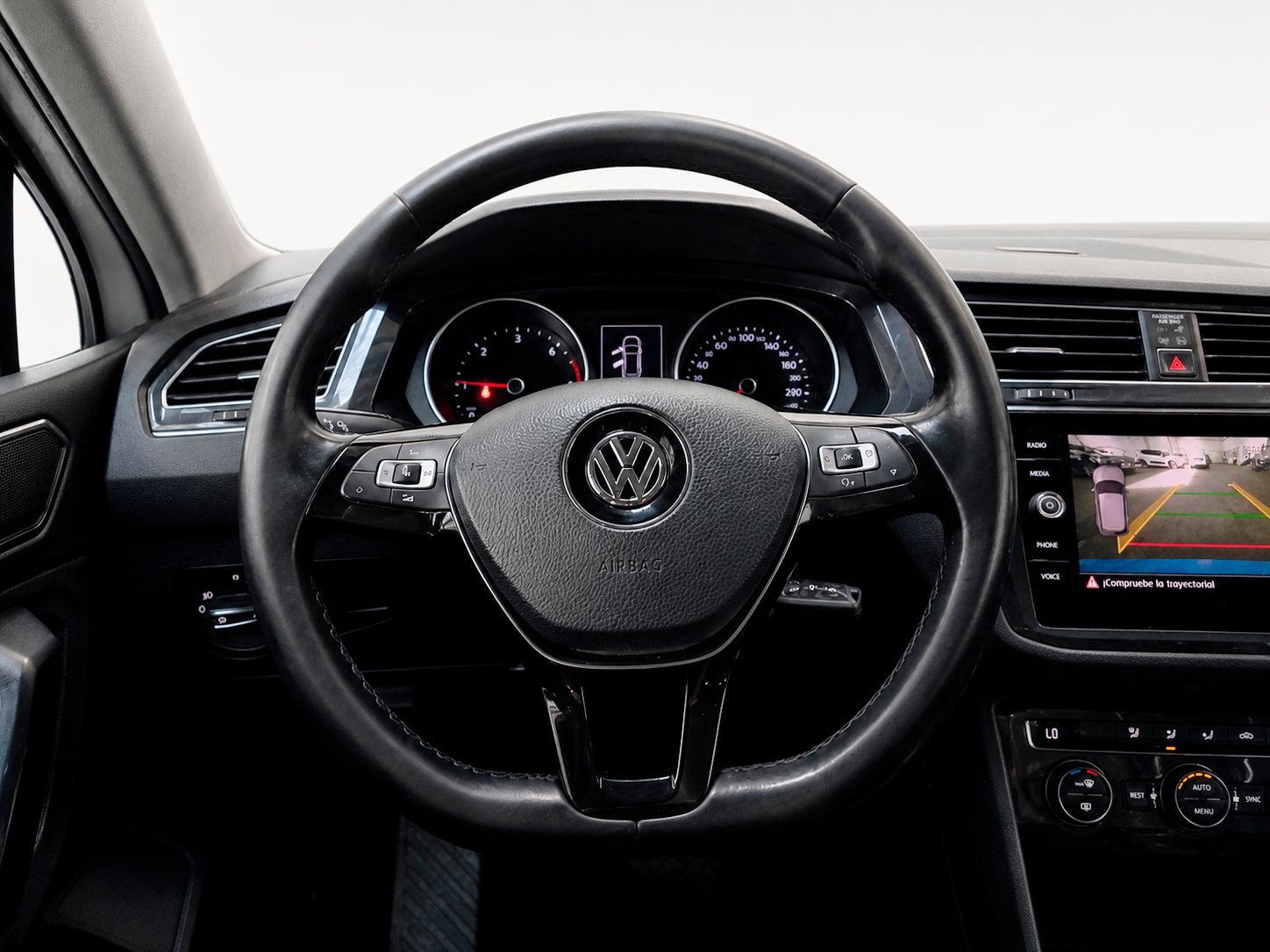Volkswagen Tiguan Edition 2.0 TDI - foto 10