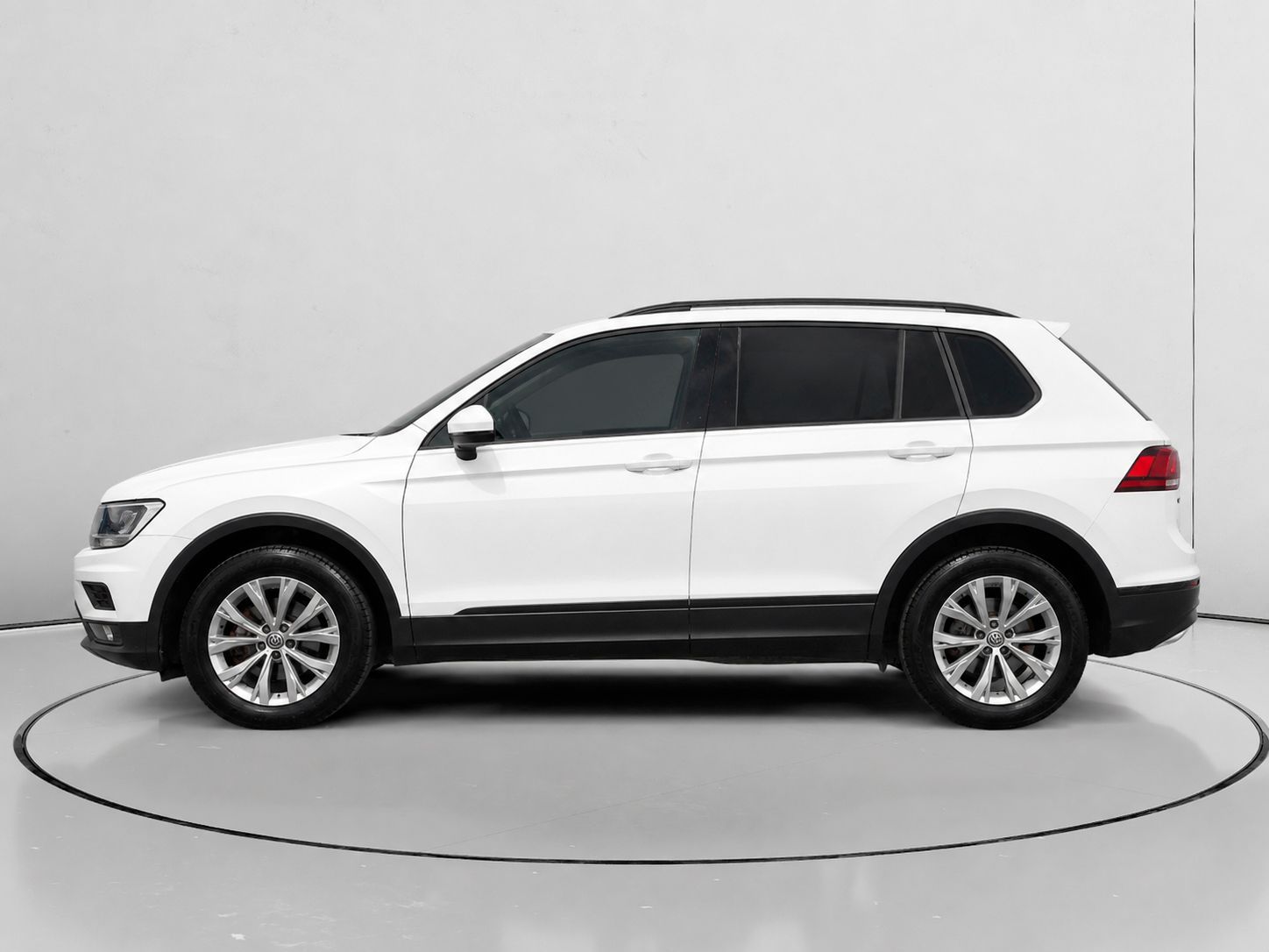Volkswagen Tiguan Edition 2.0 TDI - foto 6