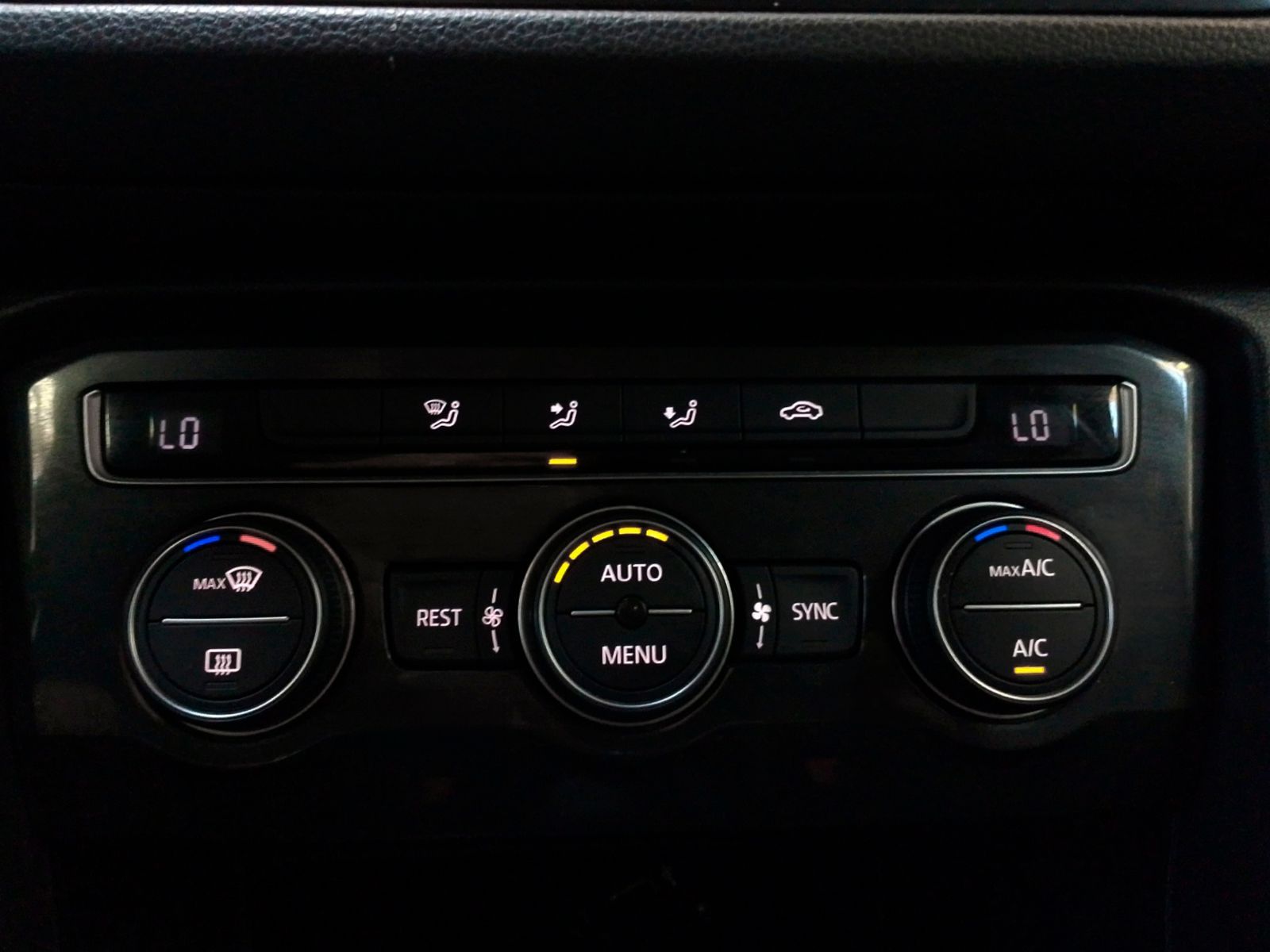 Volkswagen Tiguan Edition 2.0 TDI - foto 21