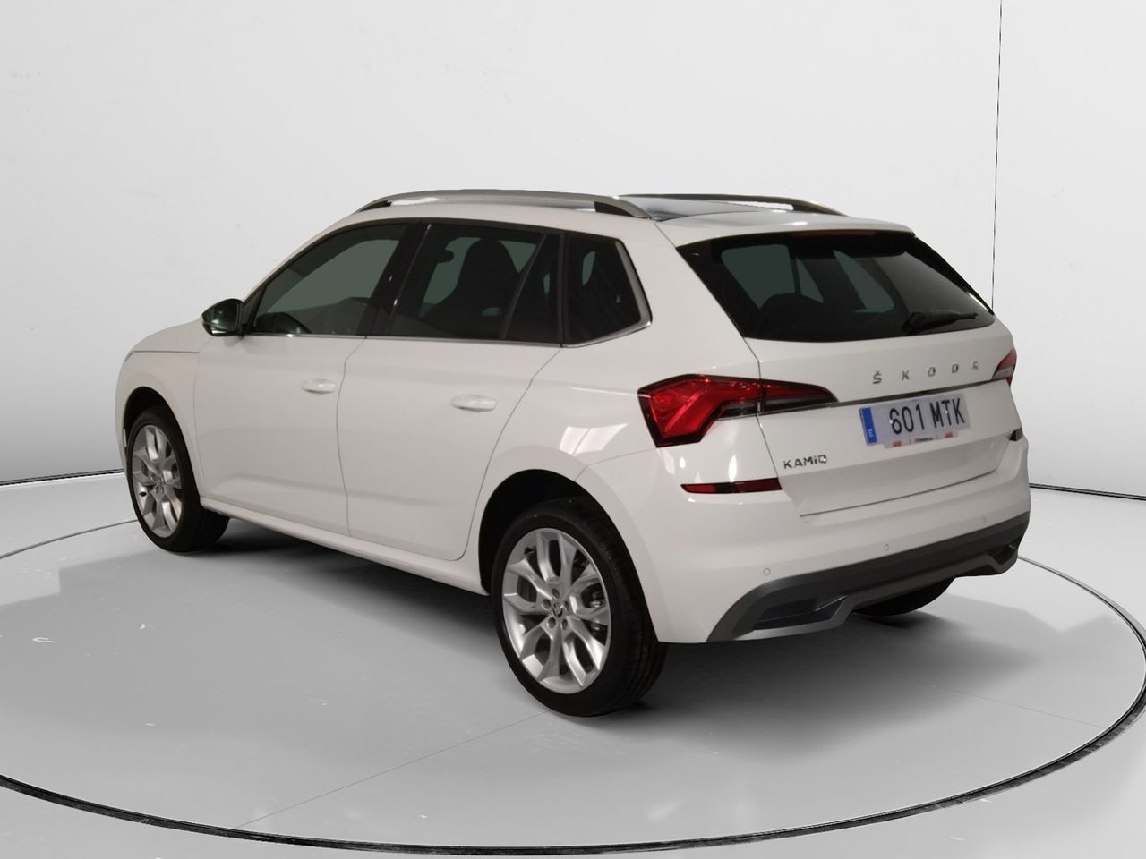 Škoda Kamiq 1.5 TSI Sport DSG - foto 4