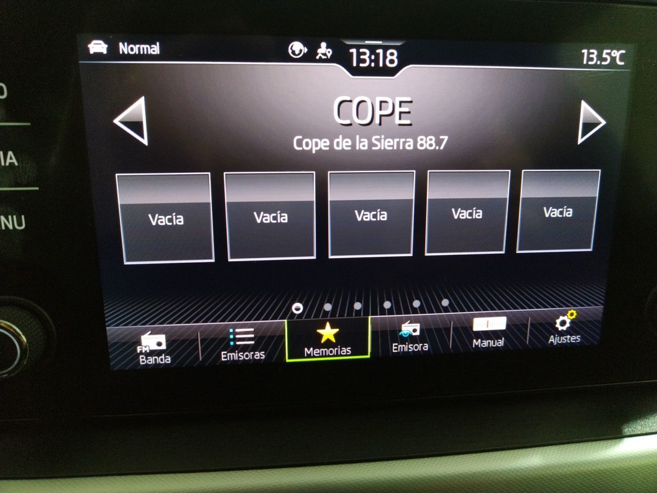 Škoda Kamiq 1.5 TSI Sport DSG - foto 15