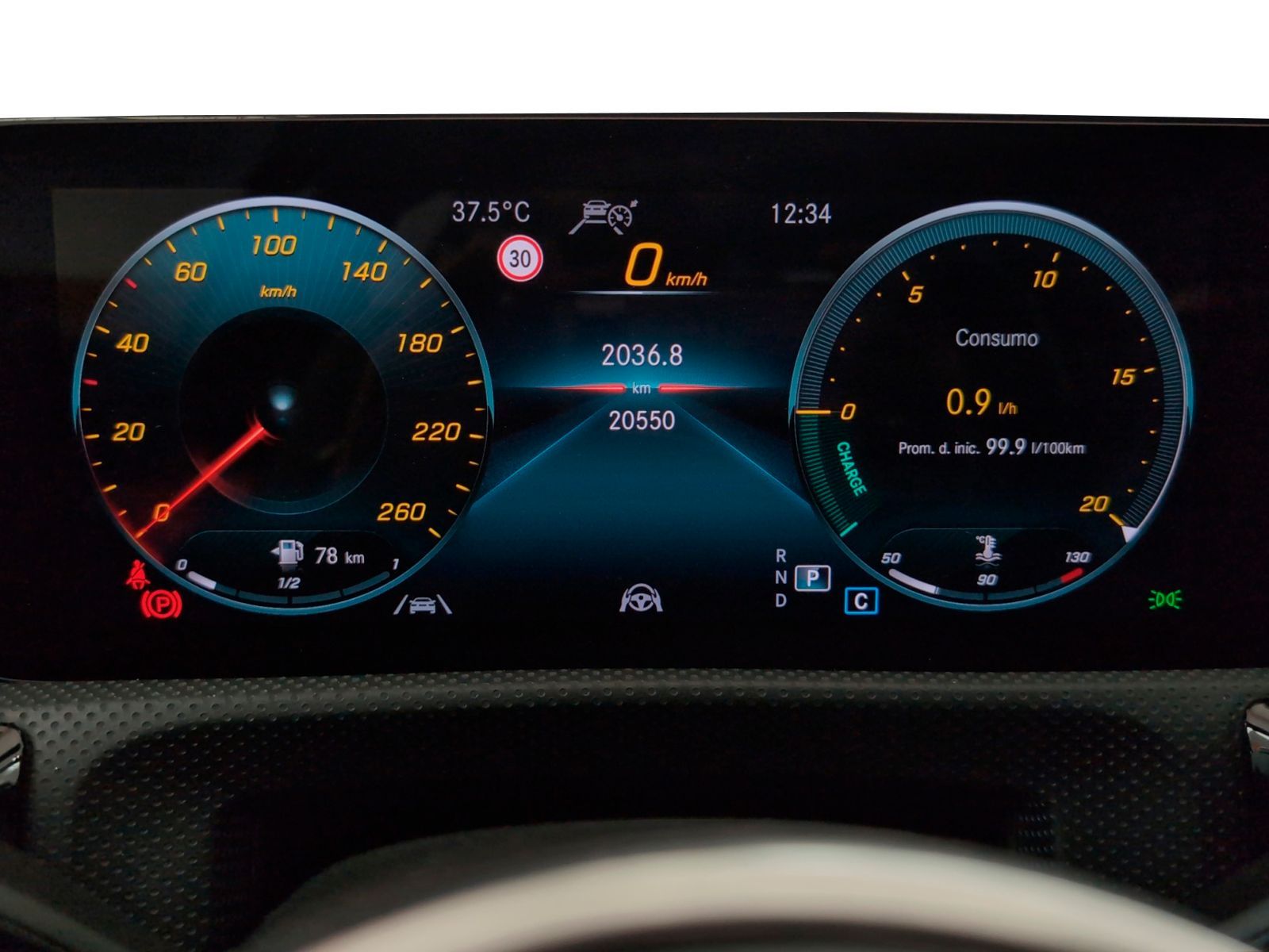 Mercedes-Benz Clase A 200 d - foto 16