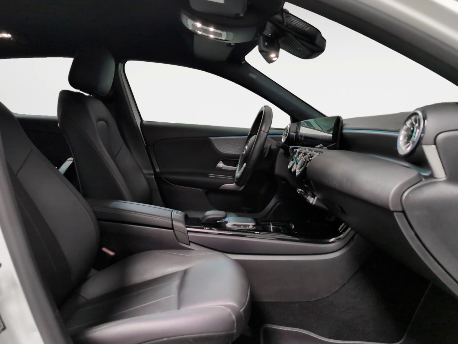 Mercedes-Benz Clase A 200 d - foto 13