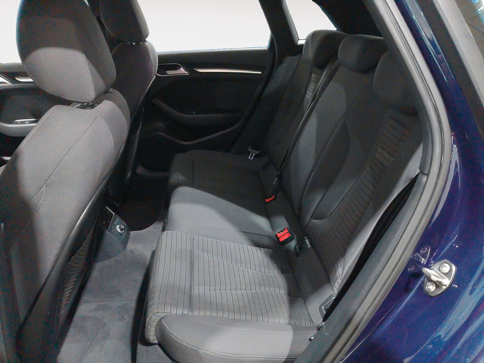 Audi A3 S line 30 TDI - foto 12