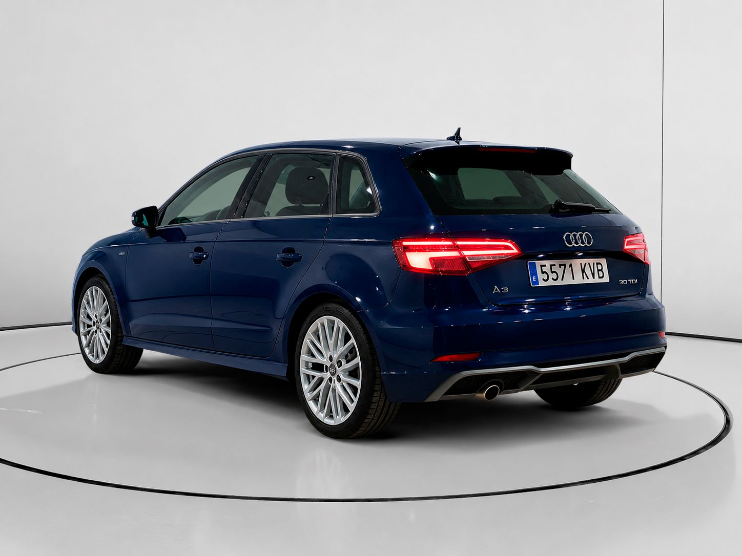 Audi A3 S line 30 TDI - foto 5