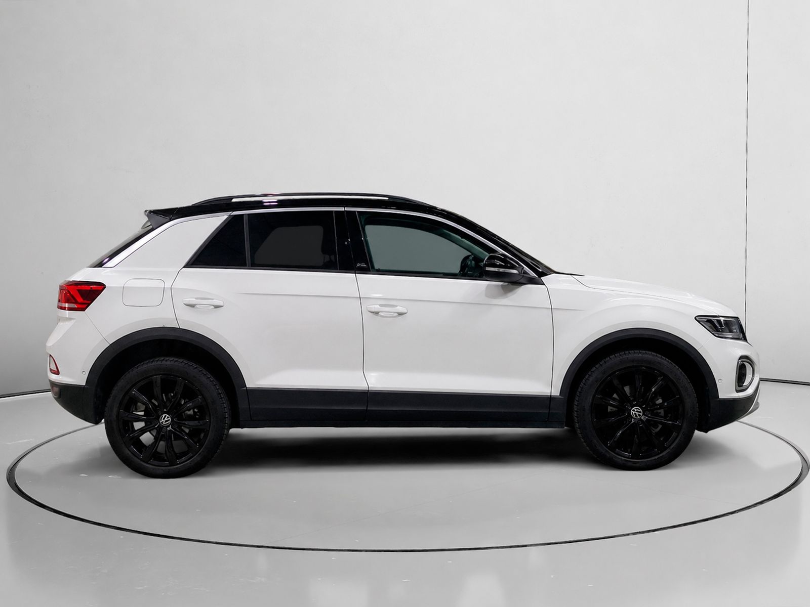 Volkswagen T-Roc Dark 1.0 TSI - foto 2