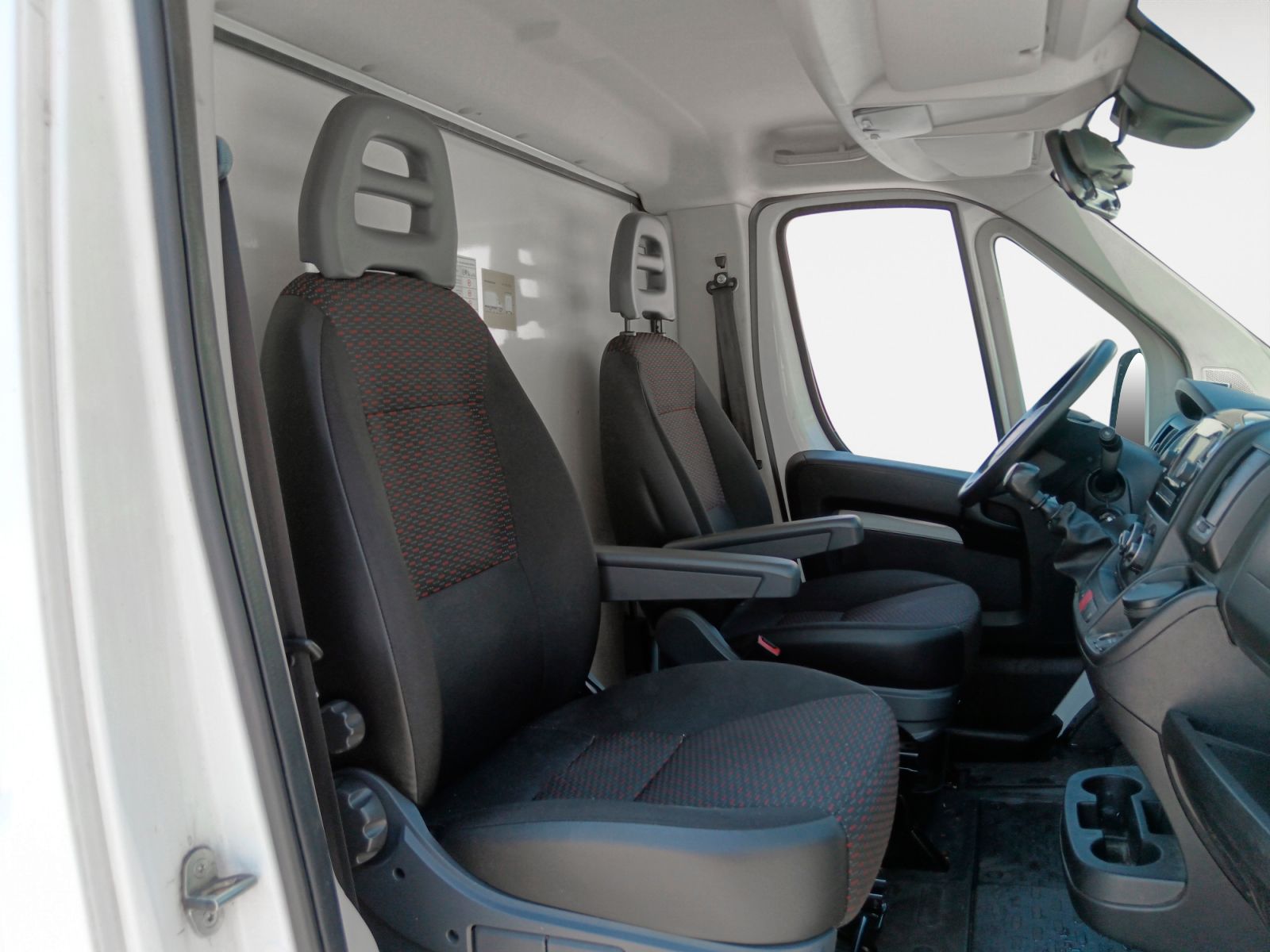 Peugeot Boxer Chasis BlueHDi 435 L3 - foto 12