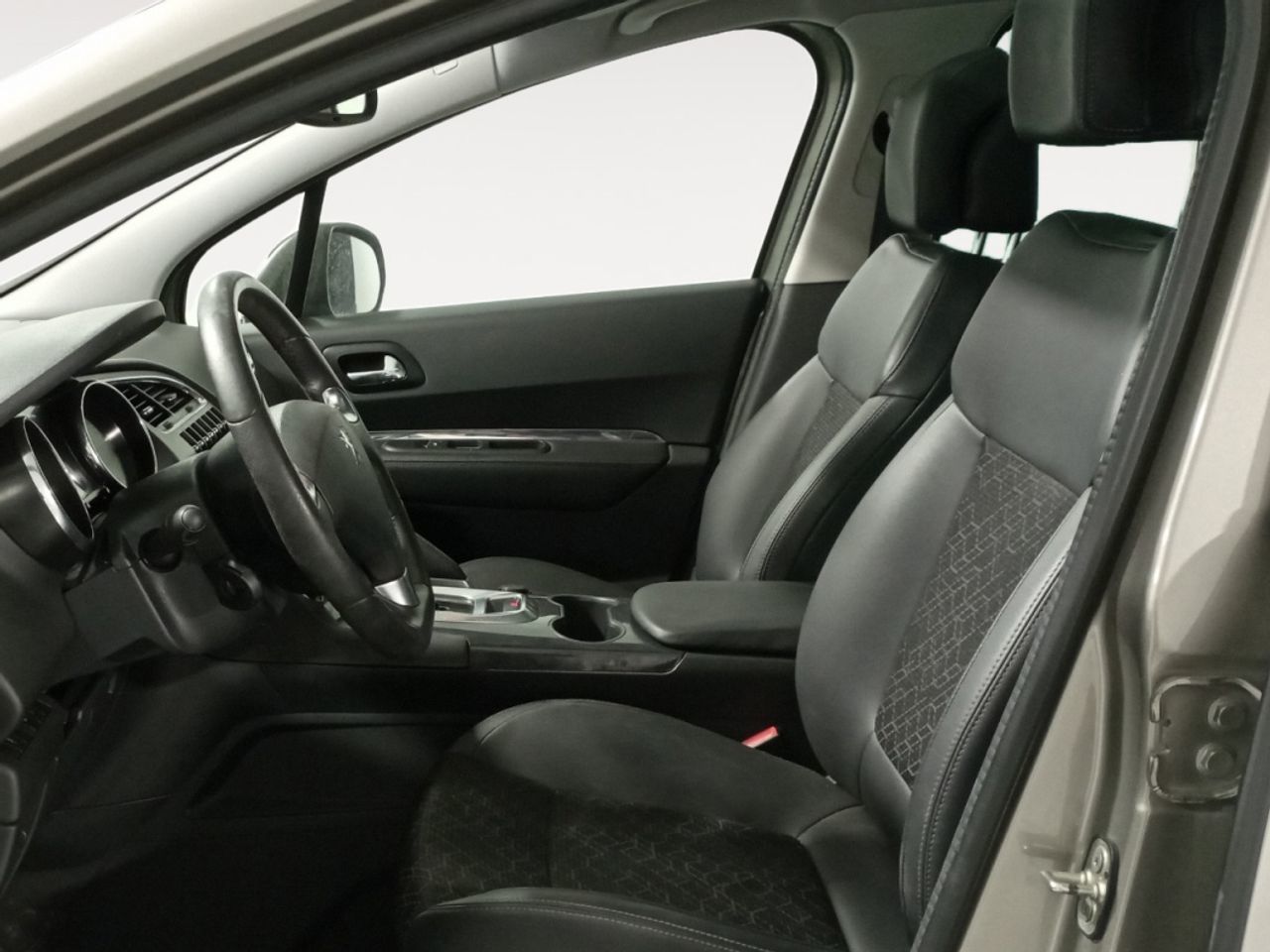 Peugeot 3008 THP 165 Allure EAT6 - foto 9