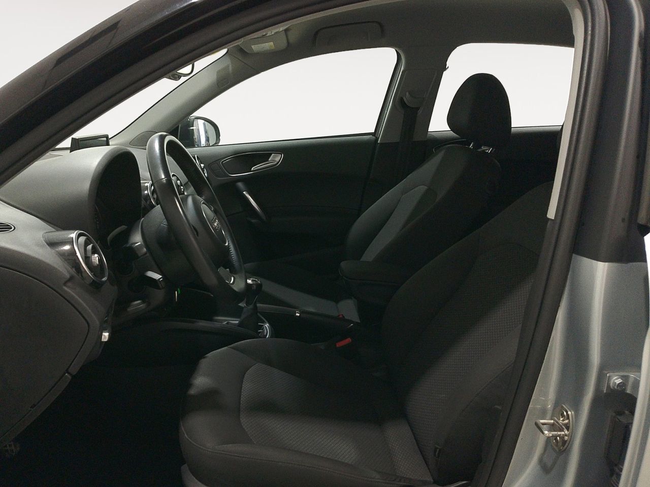 Audi A1 Adrenalin 1.0 TFSI - foto 9