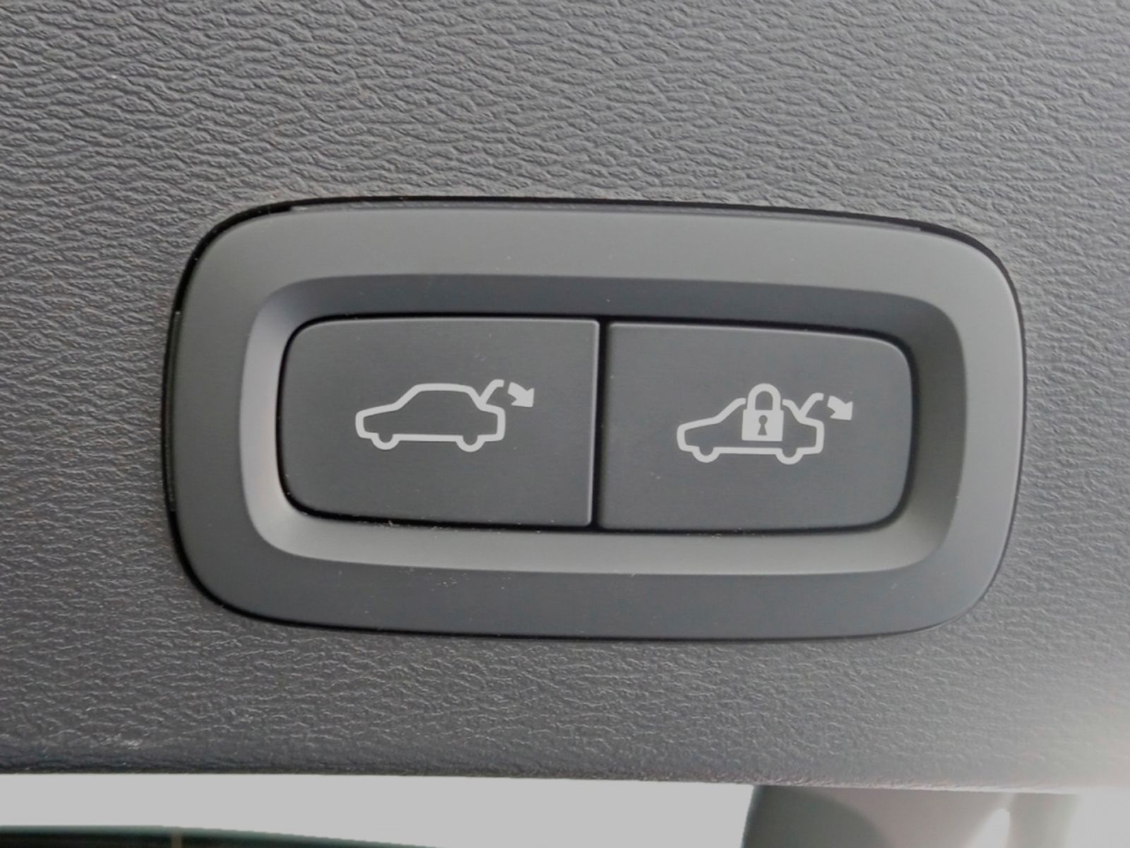 Volvo XC40 T4 Recharge PHEV Core - foto 15