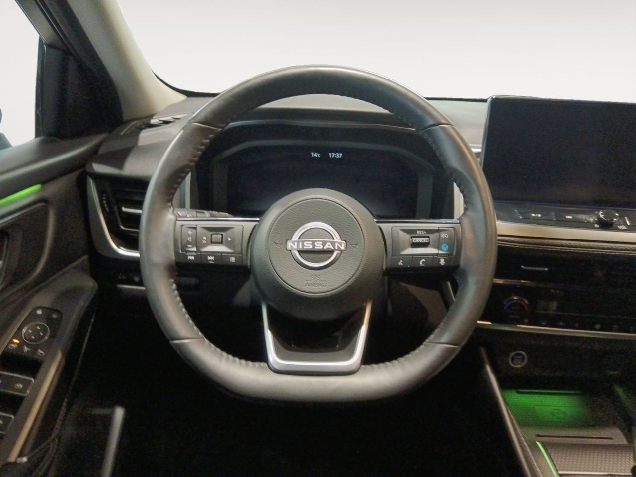 Nissan Qashqai DIG-T 140 N-Connecta - foto 7