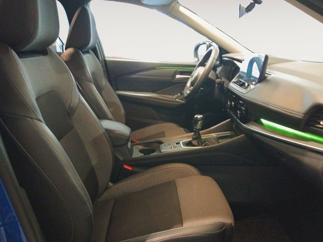Nissan Qashqai DIG-T 140 N-Connecta - foto 10