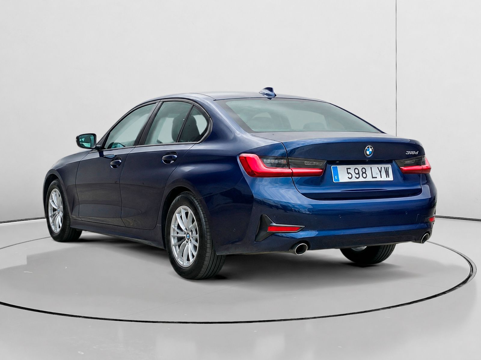 BMW Serie 3 318d - foto 5