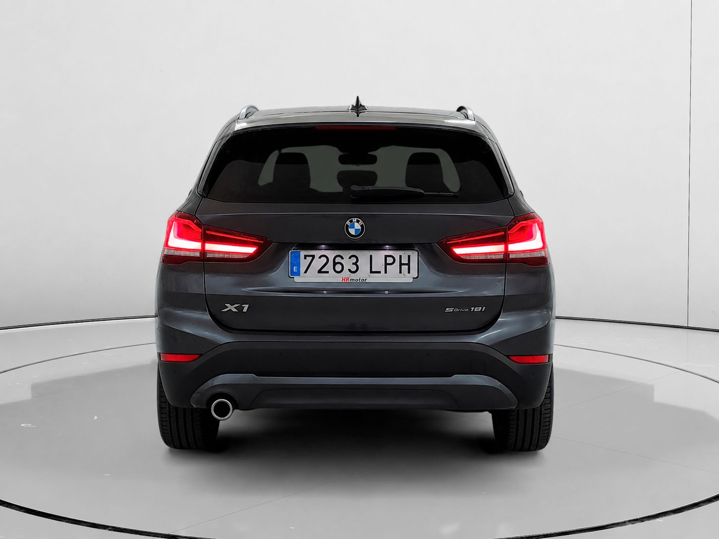 BMW X1 sDrive18i - foto 4