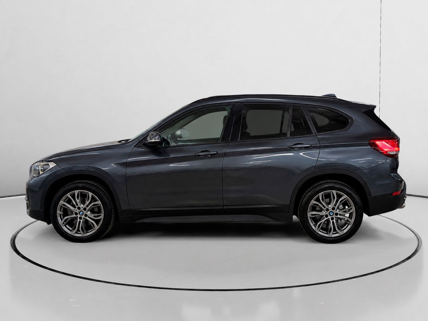 BMW X1 sDrive18i - foto 6
