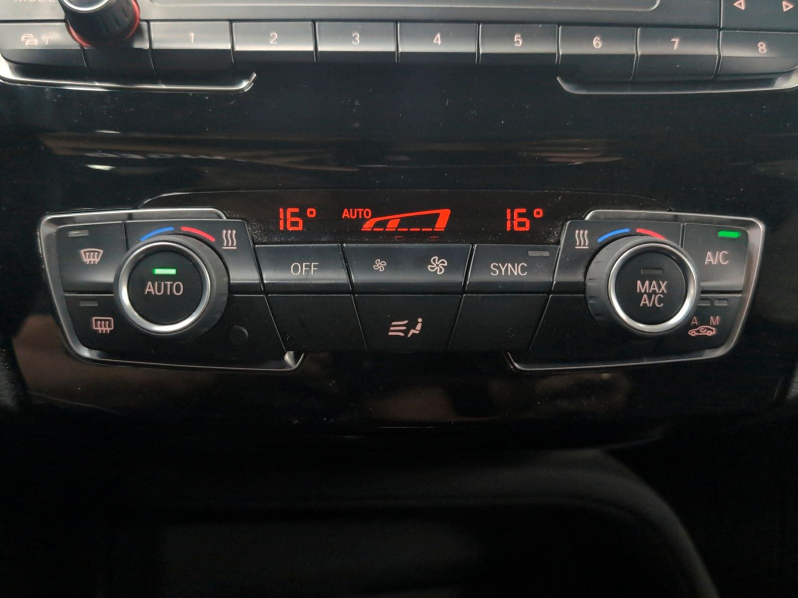 BMW X1 sDrive18i - foto 22
