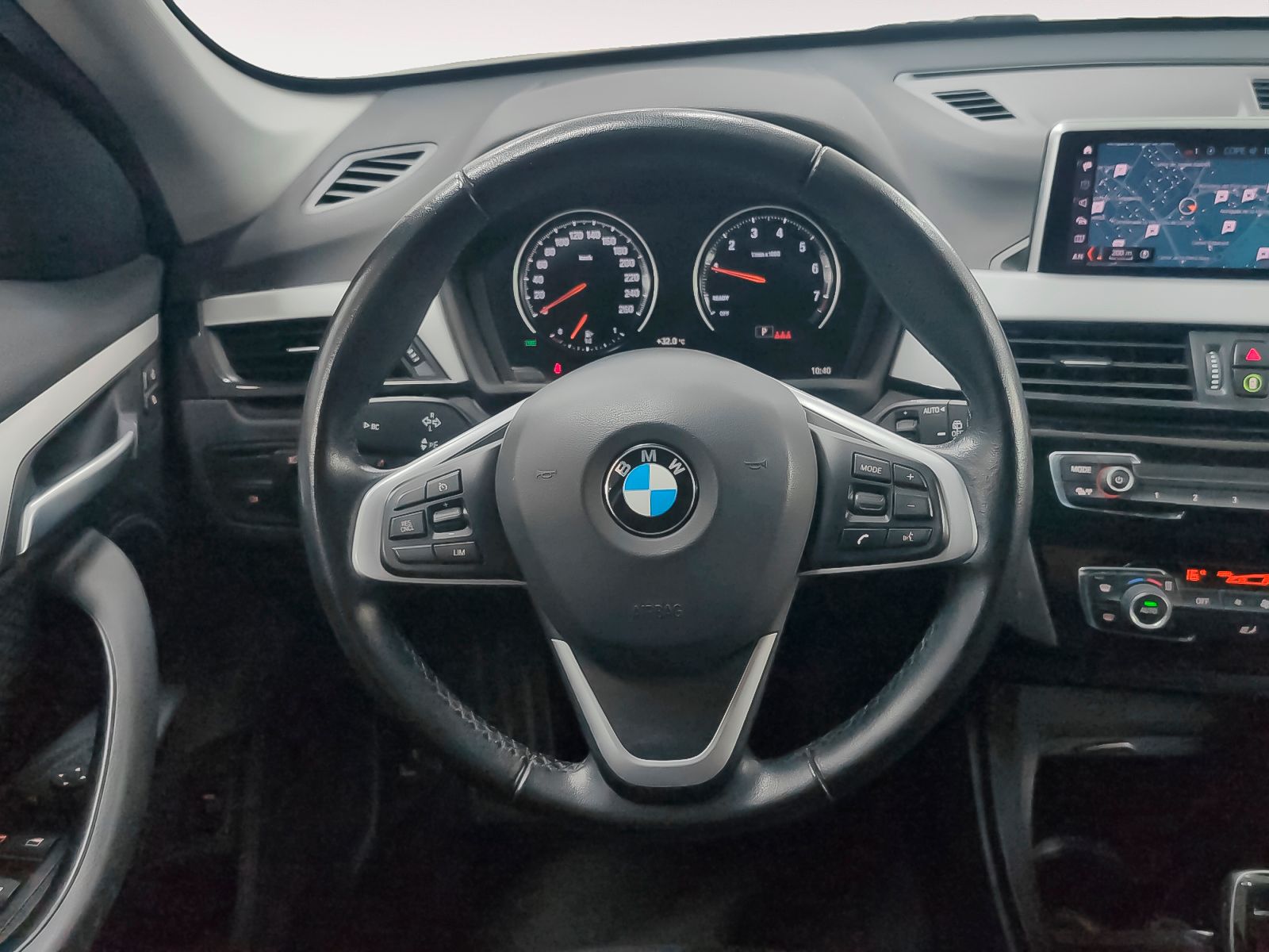 BMW X1 sDrive18i - foto 10