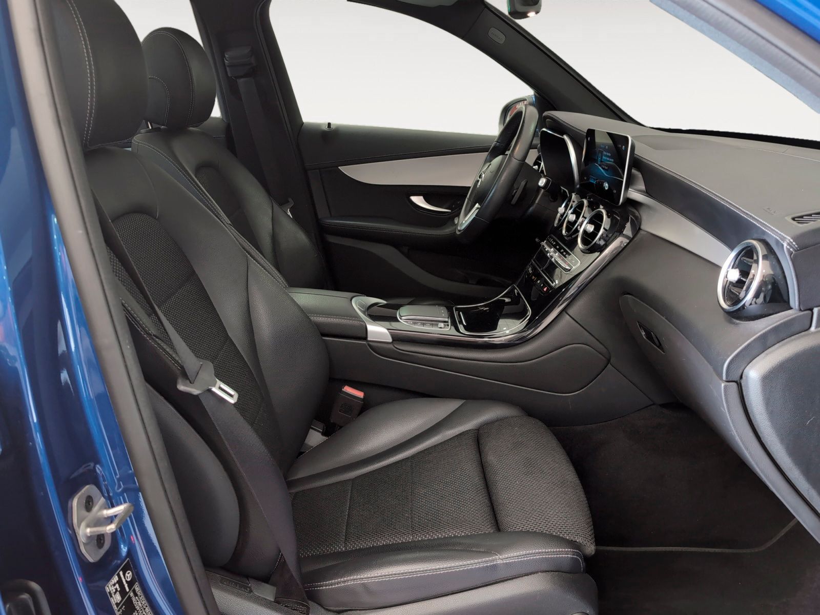 Mercedes-Benz GLC 220 d 4Matic - foto 13