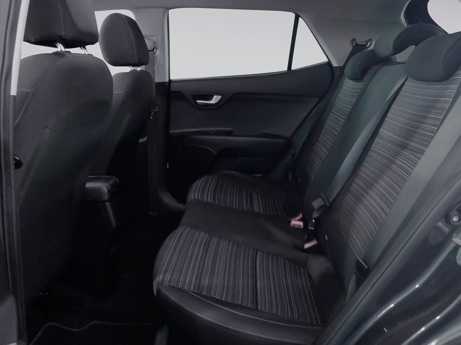 Kia Stonic 1.0 T-GDi Drive DCT - foto 12