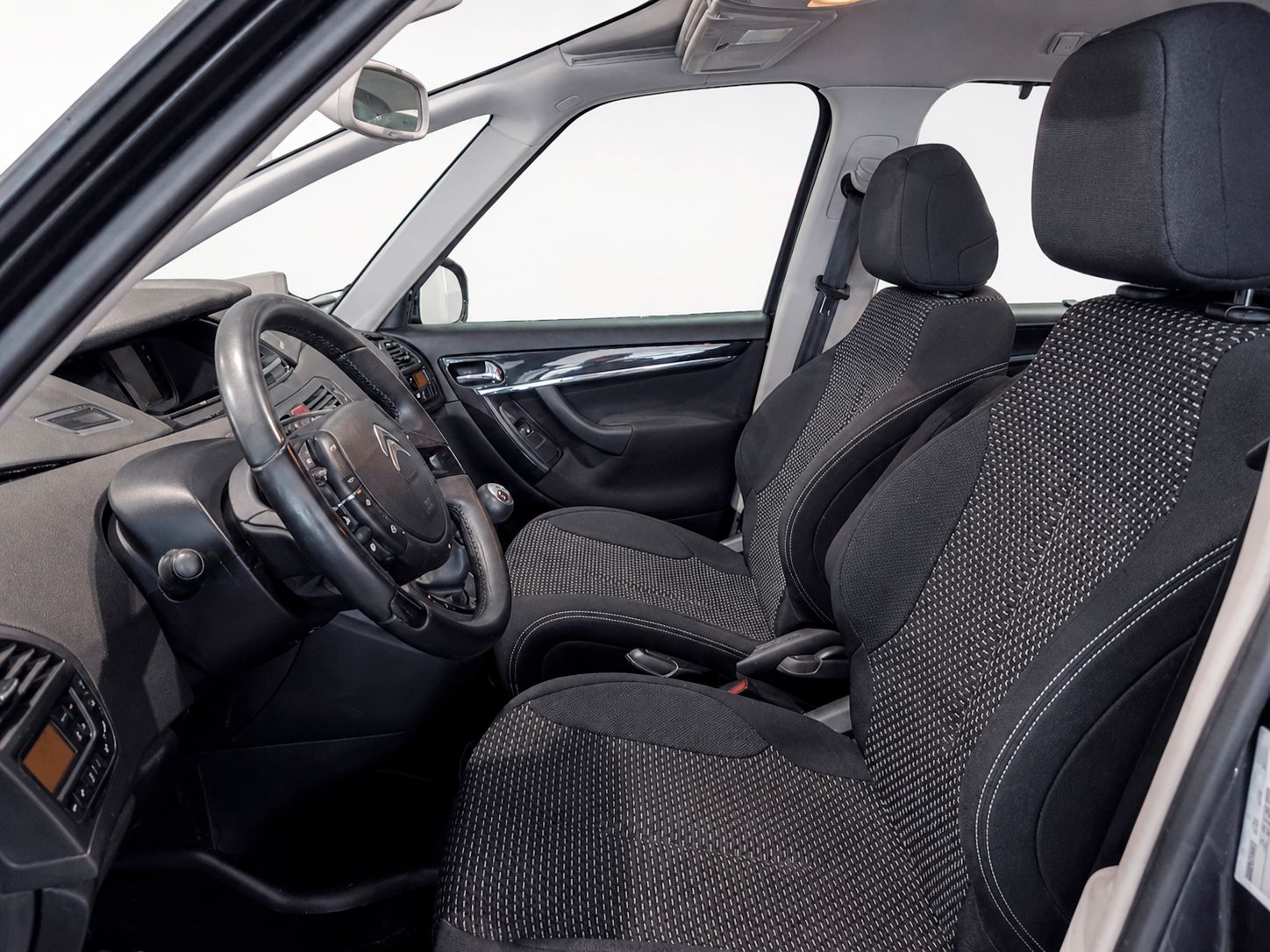 Citroën Grand C4 Picasso 1.6 HDi First - foto 11