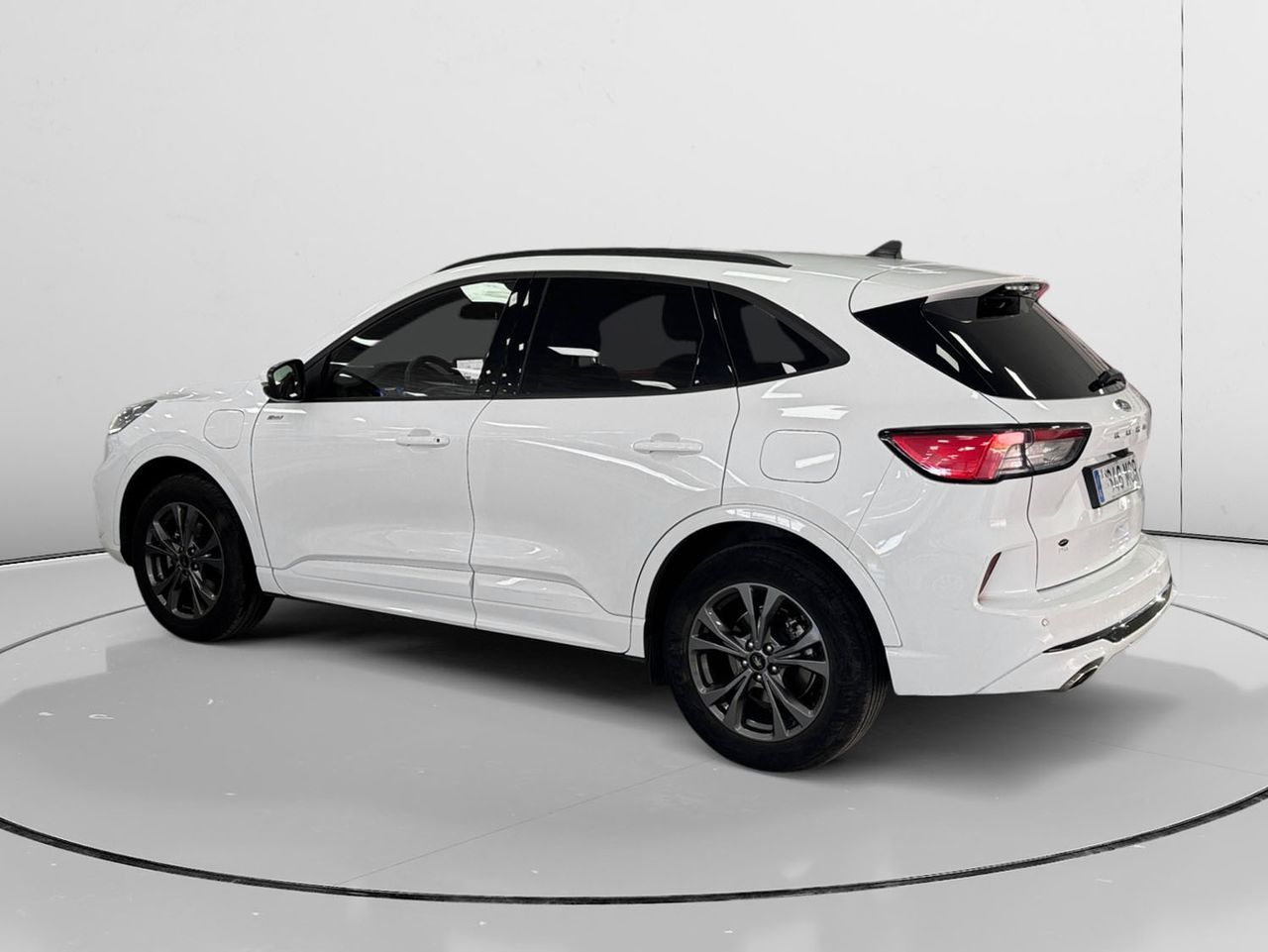 Ford Kuga 2.5 Duratec PHEV ST-Line - foto 5