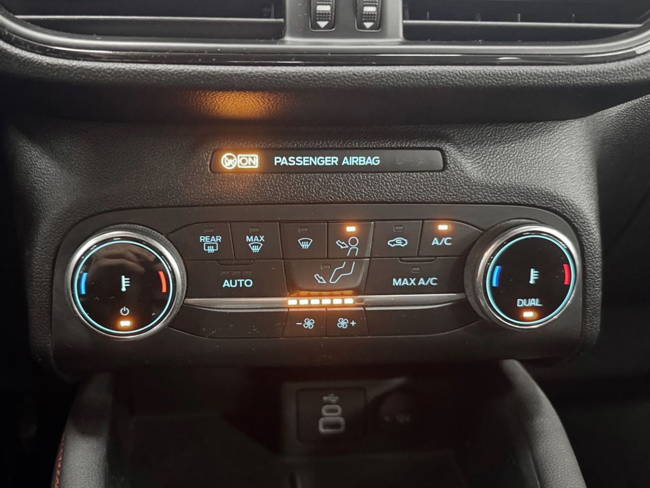 Ford Kuga 2.5 Duratec PHEV ST-Line - foto 25