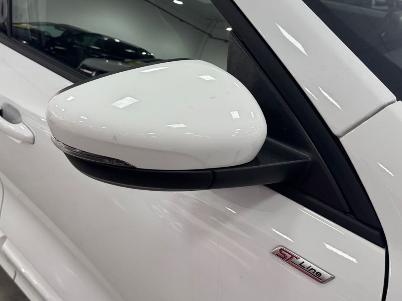 Ford Kuga 2.5 Duratec PHEV ST-Line - foto 26