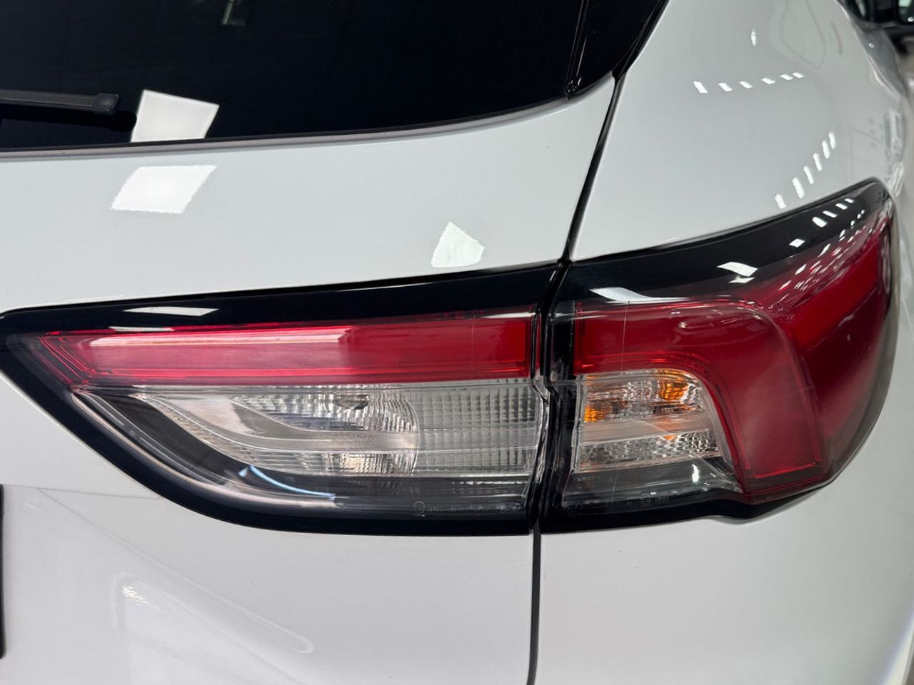 Ford Kuga 2.5 Duratec PHEV ST-Line - foto 28