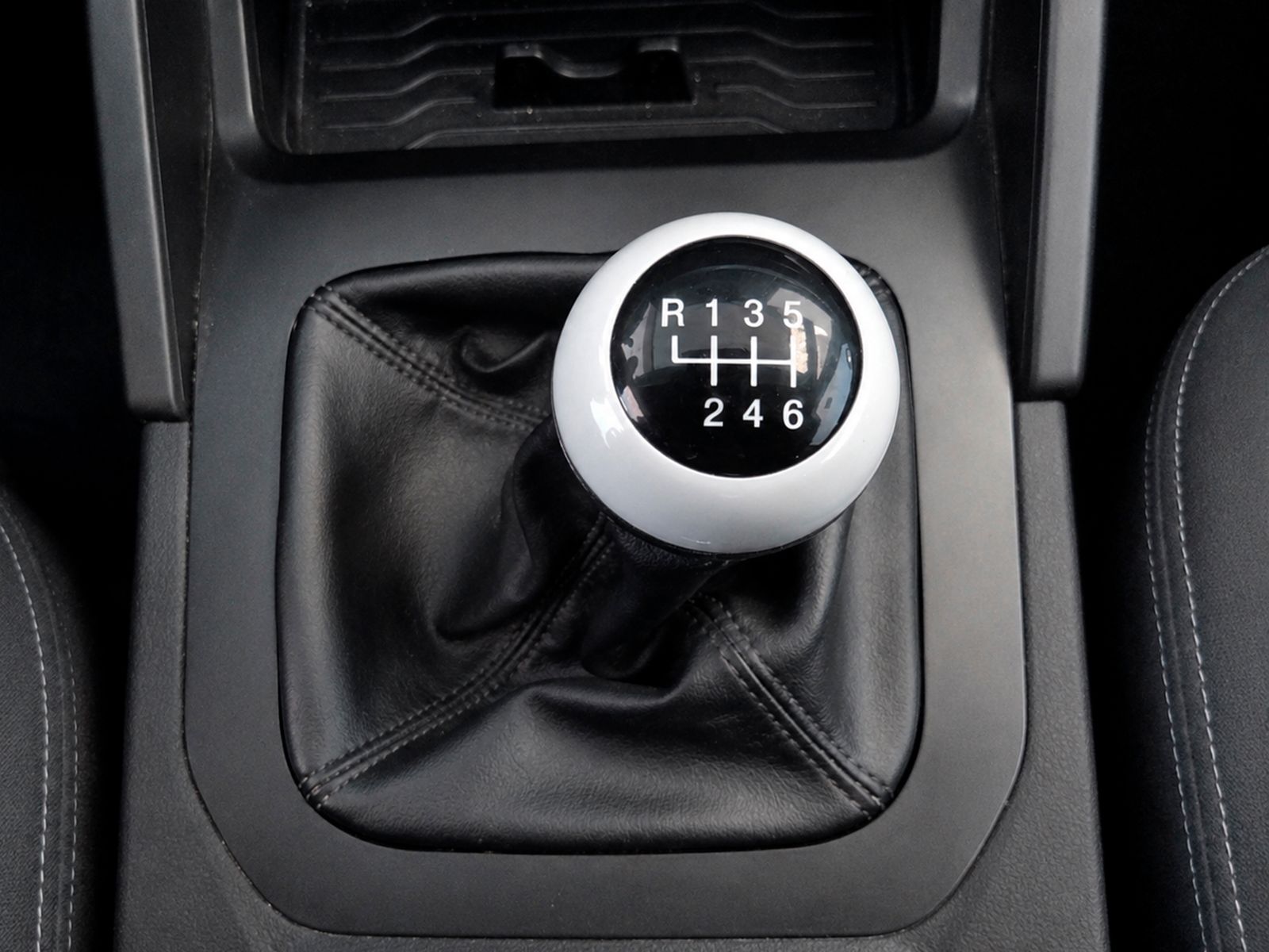SsangYong Musso Sports D22DTR Pro 4x4 - foto 15
