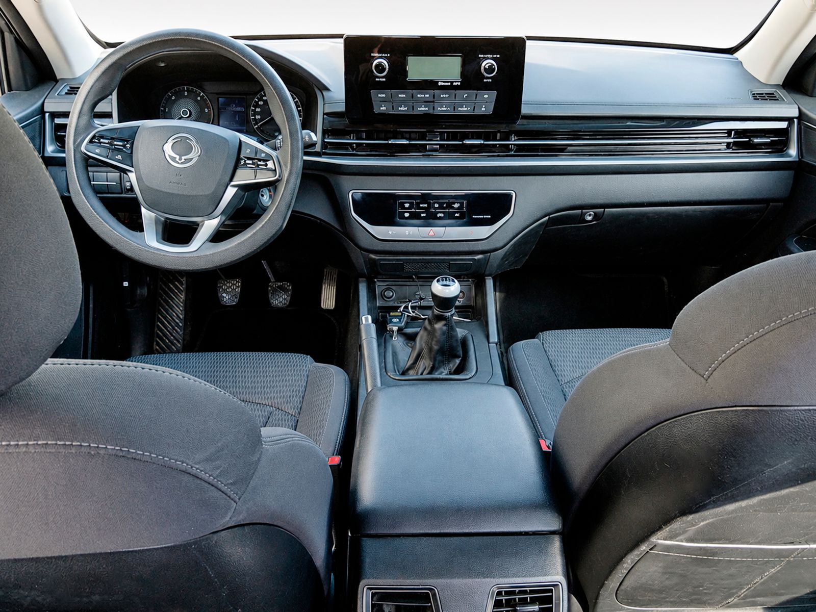 SsangYong Musso Sports D22DTR Pro 4x4 - foto 9