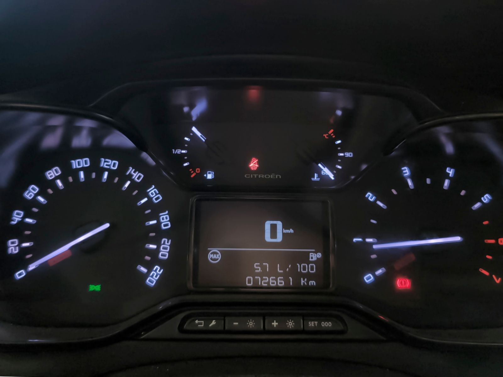 Citroën C3 BlueHDi 100 C-Series - foto 16